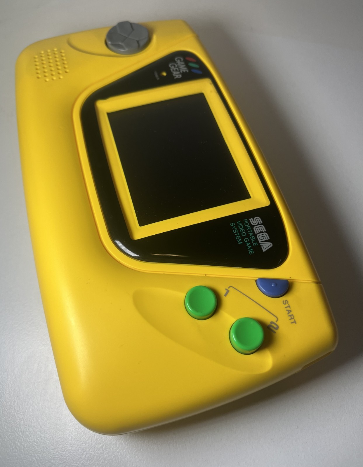 SEGA GAME GEAR HGG-3210 YELLOW EDITION NTSC-J REGION FREE CONSOLE