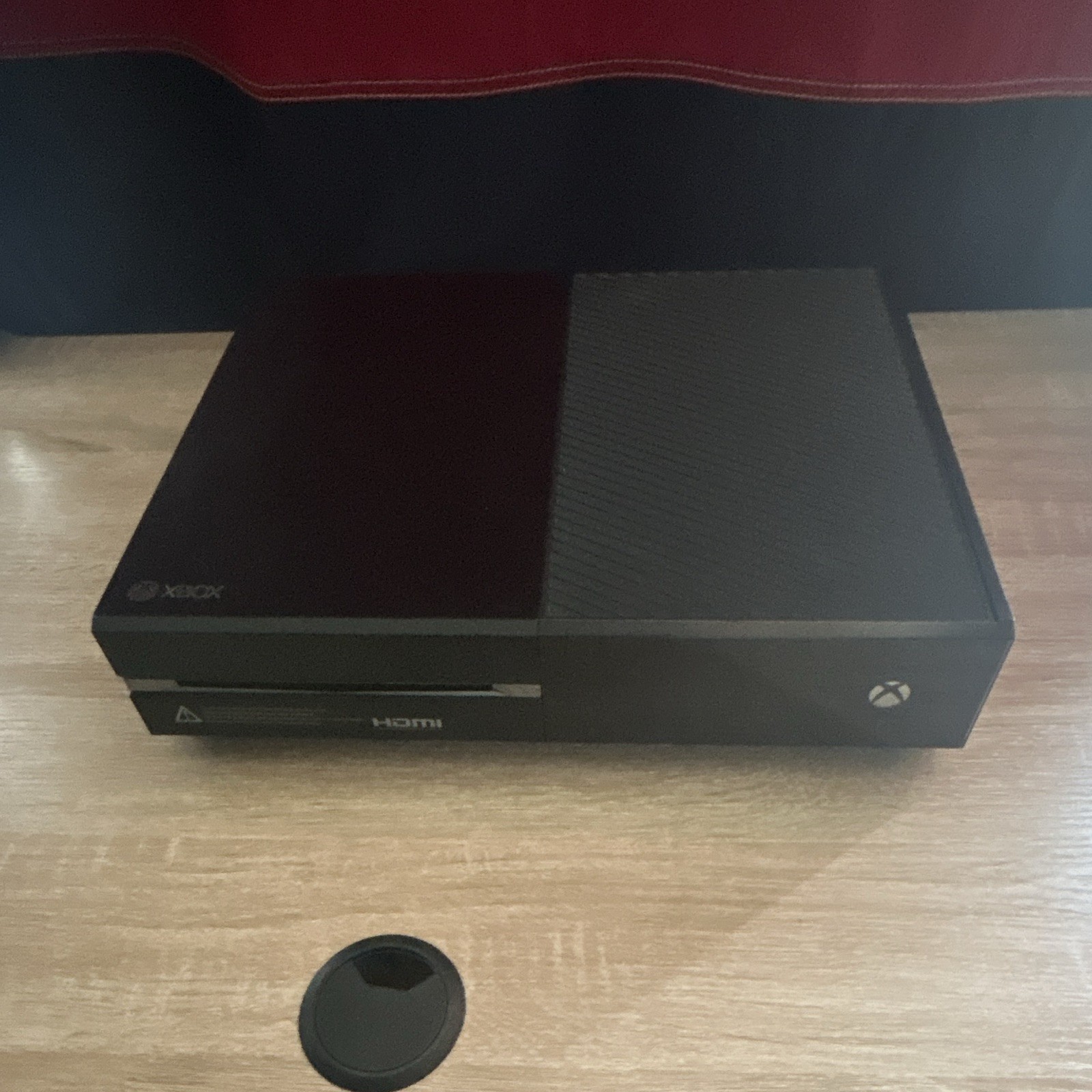 Microsoft Xbox One 500GB Black Console w/ Controller Kinect HDMI Blu-Ray 1080p