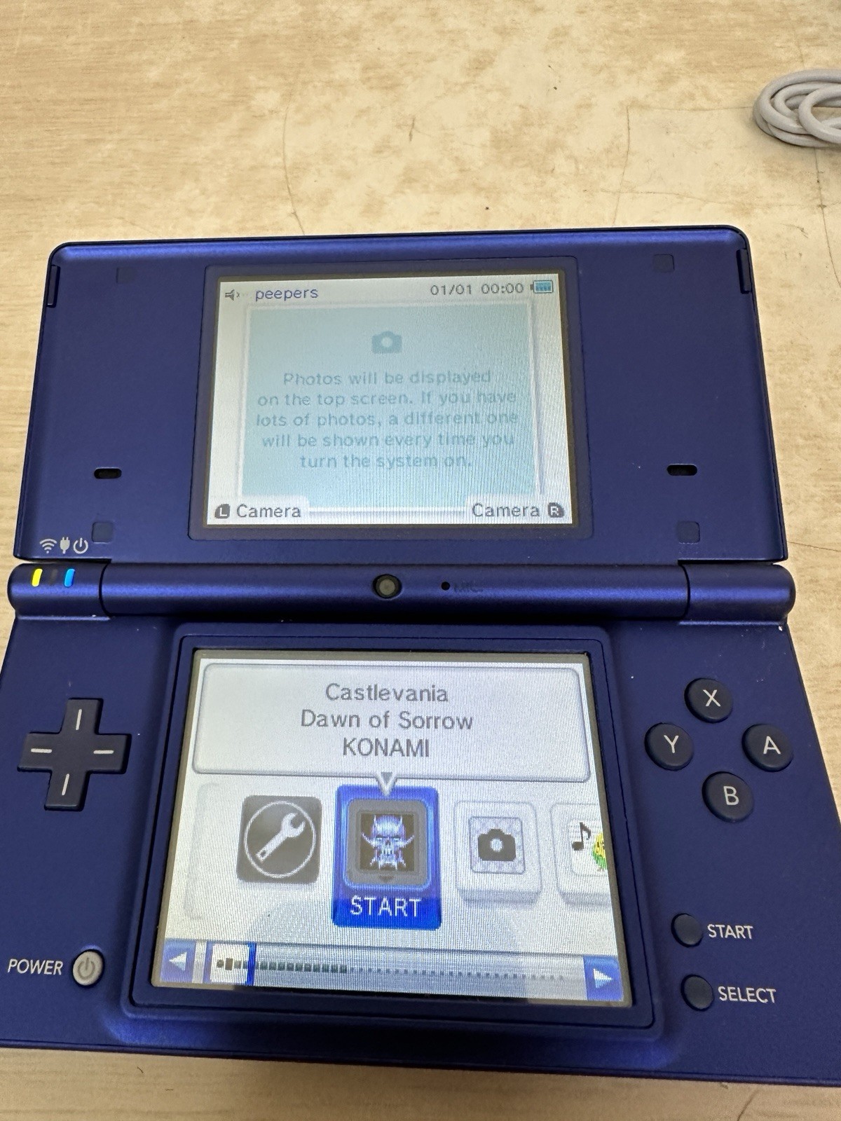 Nintendo DSi Metallic Dark Blue Console TWL-001 USA Tested w/ Charger & Stylus