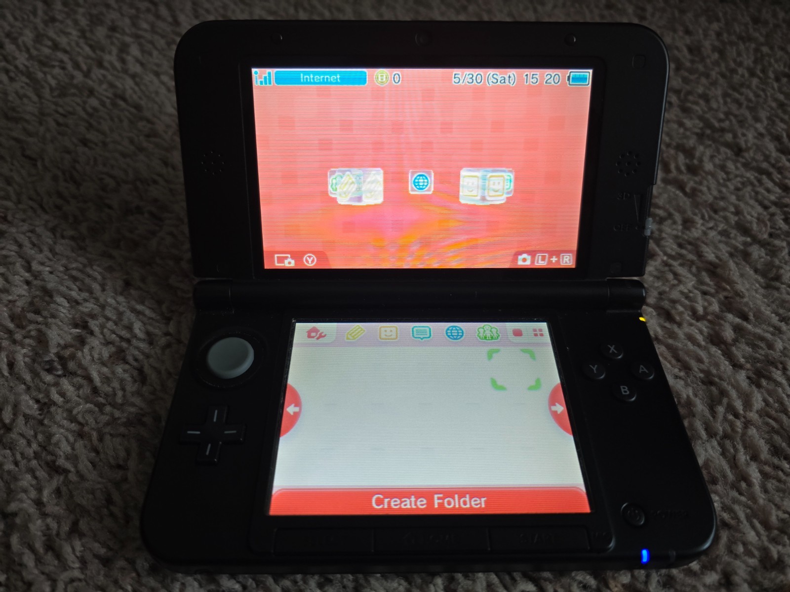 Nintendo 3DS XL Blue/Black w/charger, carrying case and three games