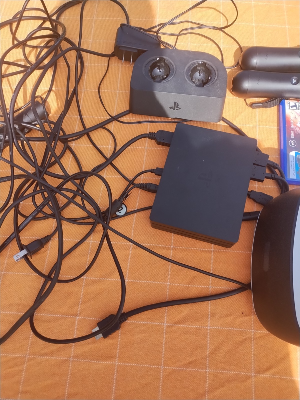 PS4 BUNDLE WITH VR SET Star Wars Game Tested And Working
