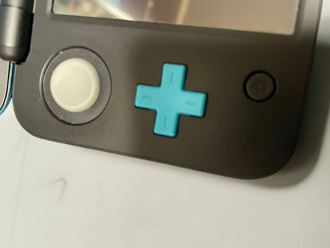 New Nintendo 2DS LL Black Turquoise Console Used Excellent Condition Boxed JAPAN
