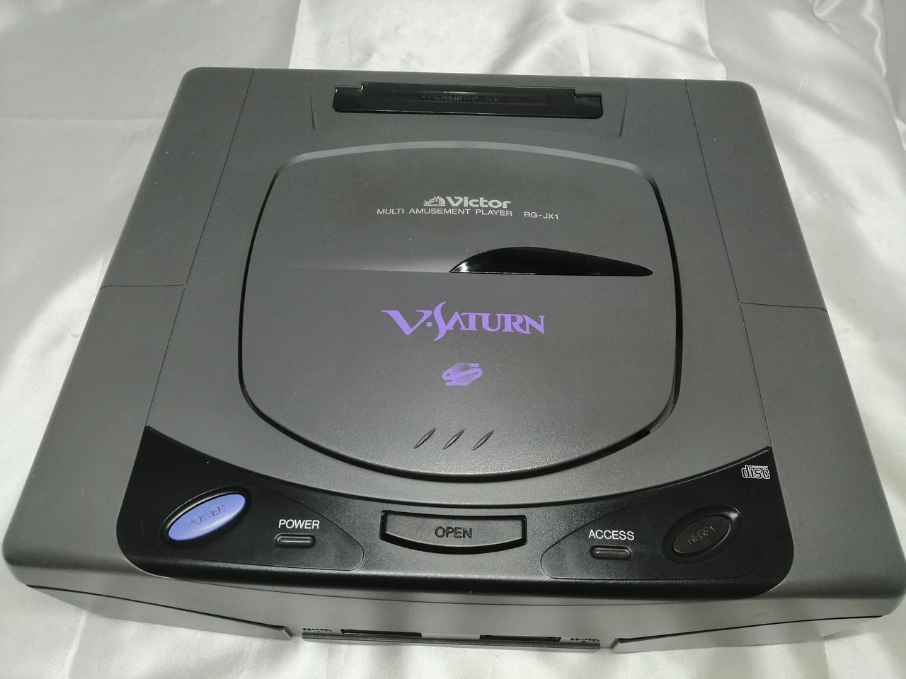 V Saturn Model RG JX1 VICTOR