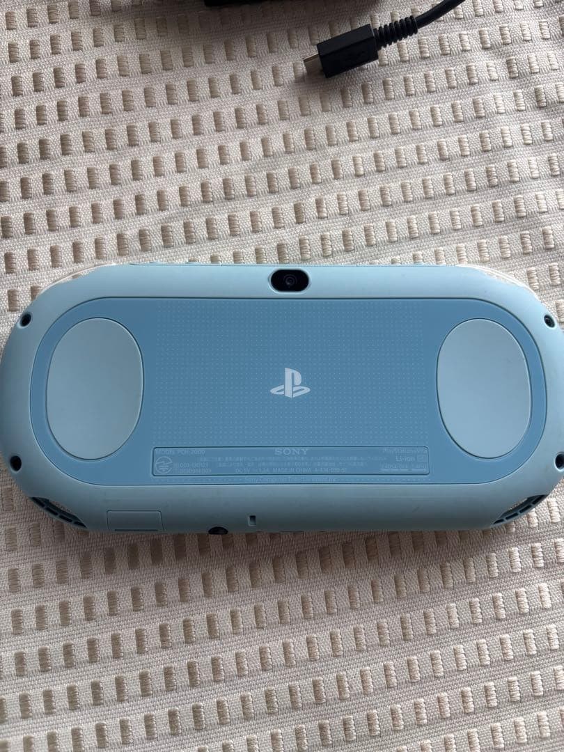 [Excellent] PS Vita PCH-2000 ZA14 Light Blue / White Sony Playstation Boxed
