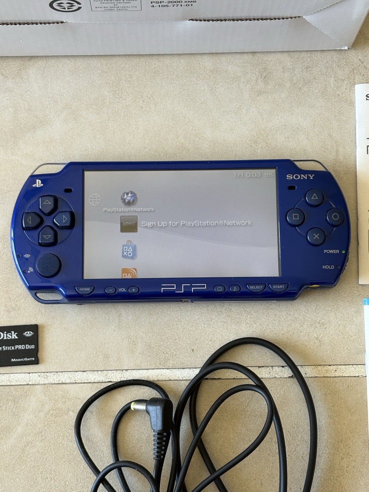 PSP-2000 Value Pack Deep Blue Slim & Lite console Complete system US Seller