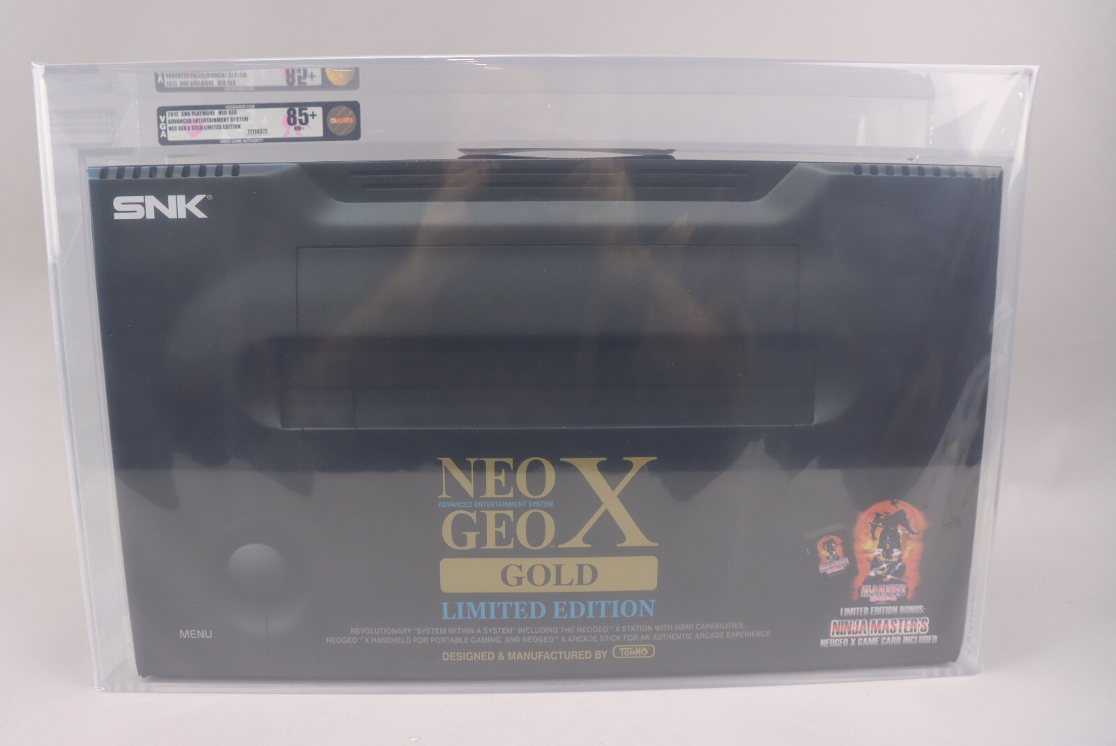 2012 SNK Playmore Neo Geo X Gold Limited Edition Console VGA Gold Level 85+ NM+