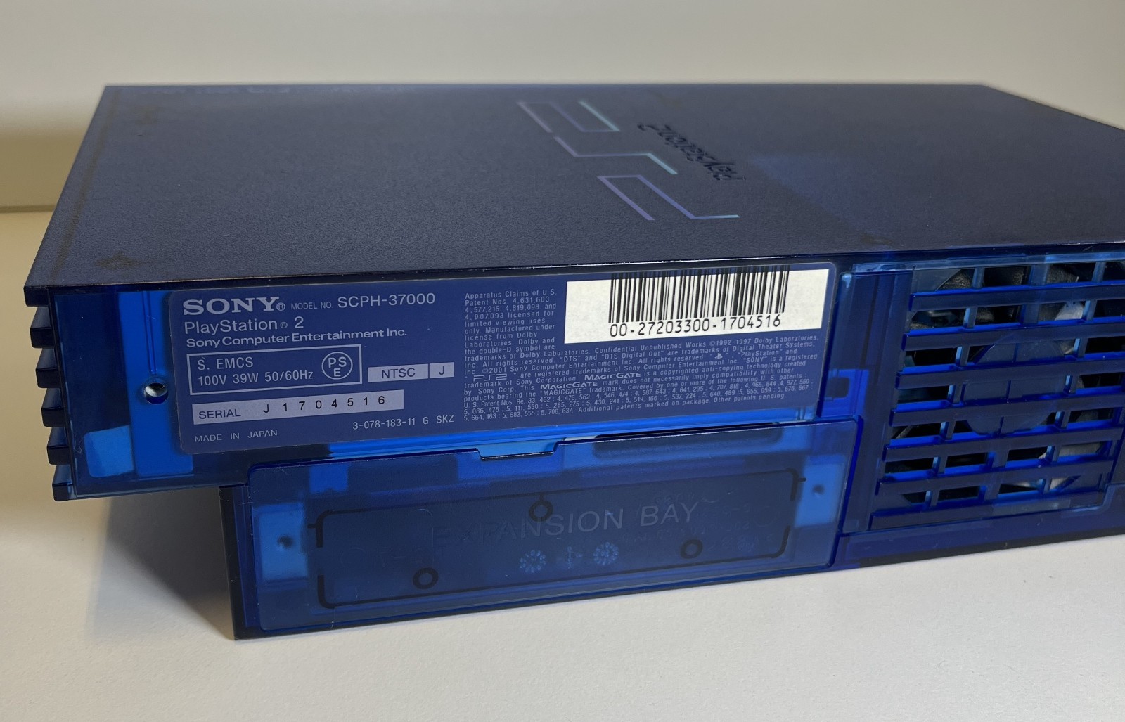 PLAYSTATION 2 LIMITED EDITION OCEAN BLUE SCPH 37000 L JAPAN 2002 CONSOLE