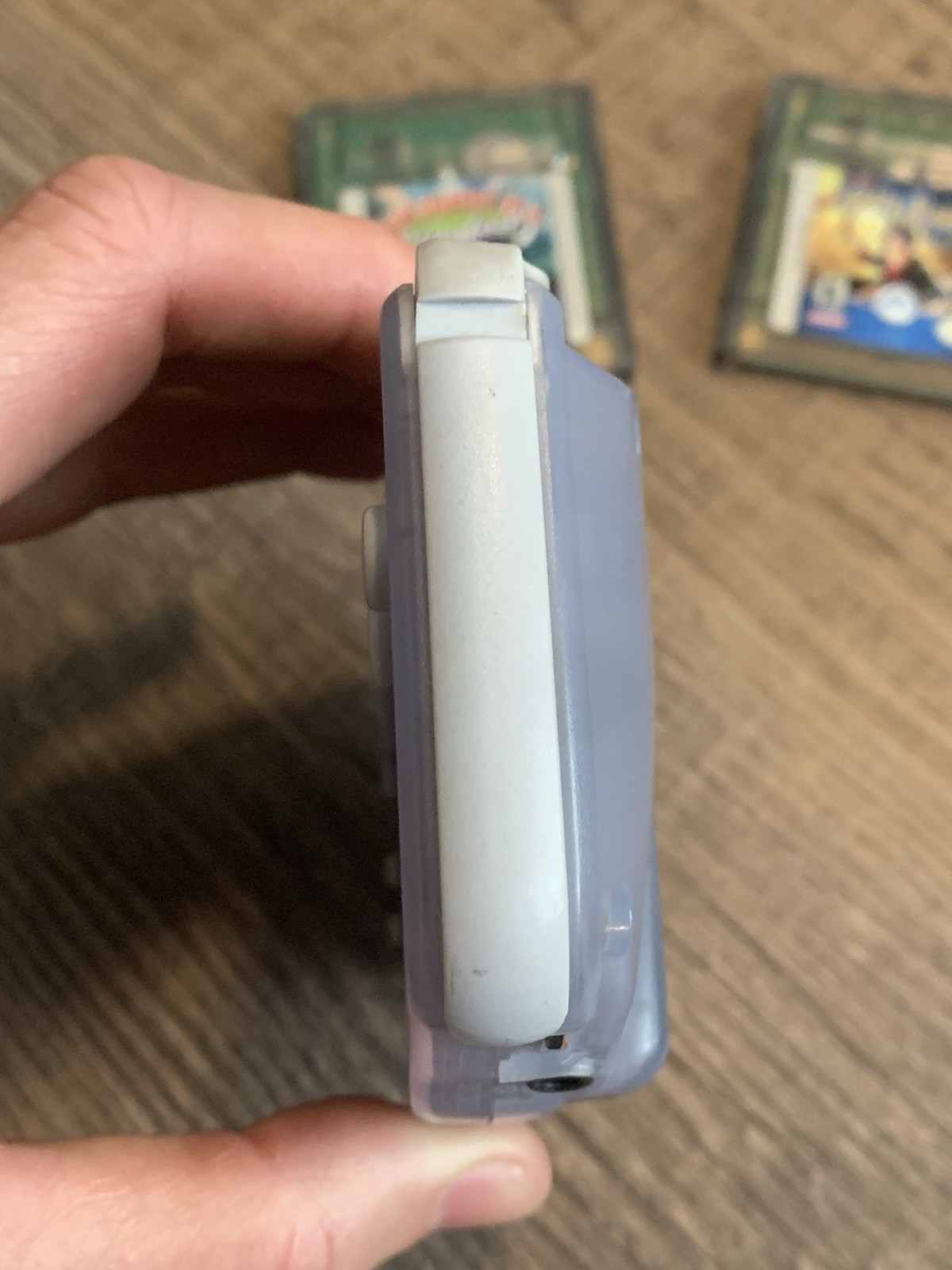 NICE Nintendo Game Boy Advance Clear Glacier AGB-001 Console + Games & Batteries