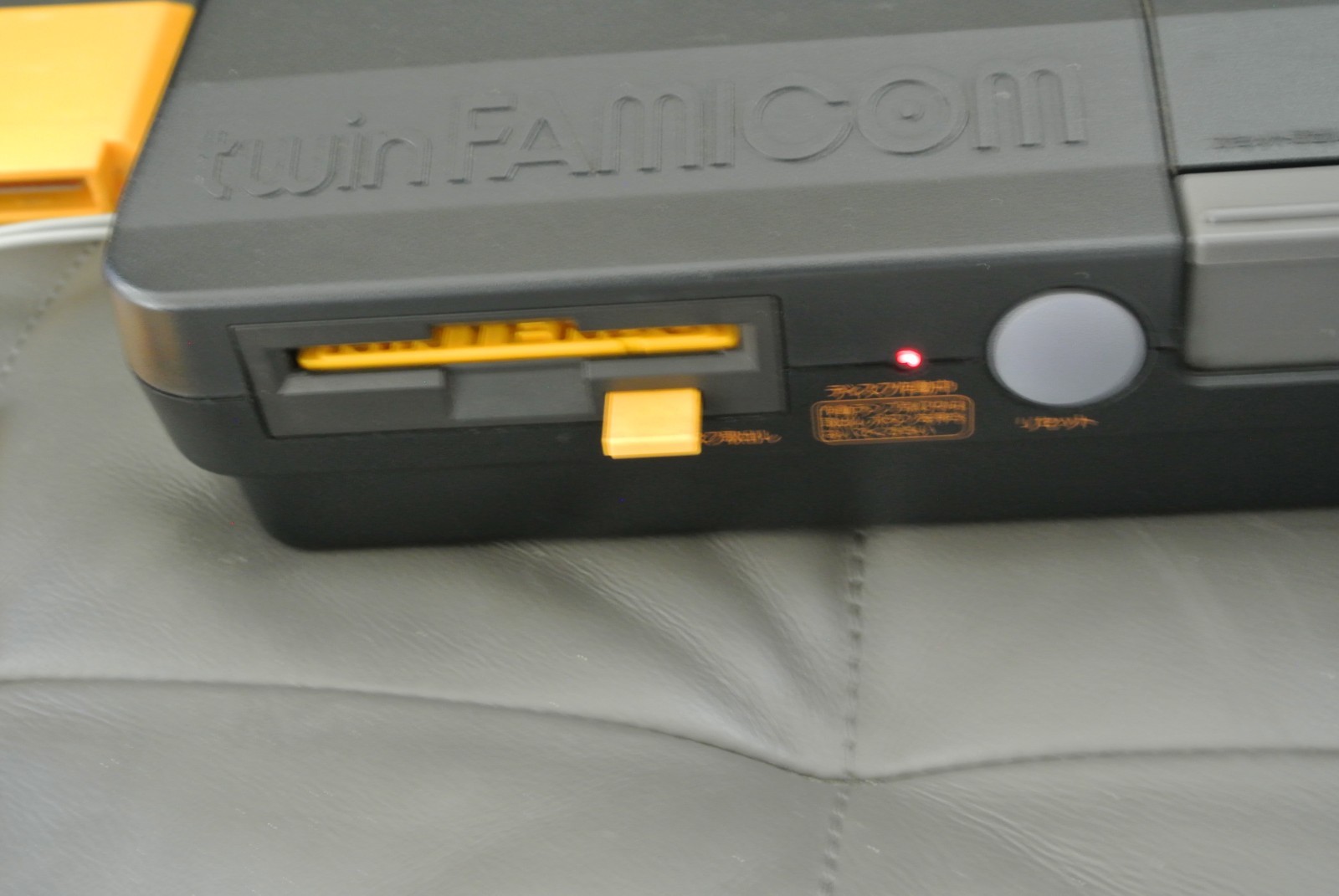 USA Sharp Twin Famicom Console Black Model AN-505-BK Famicom with Games Working!