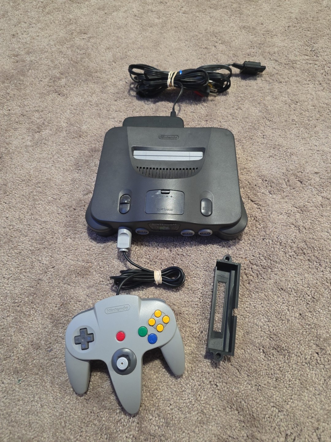 Japanese N64 Nintendo 64 Console “Region Free Tray Included” Console+Cords (4)