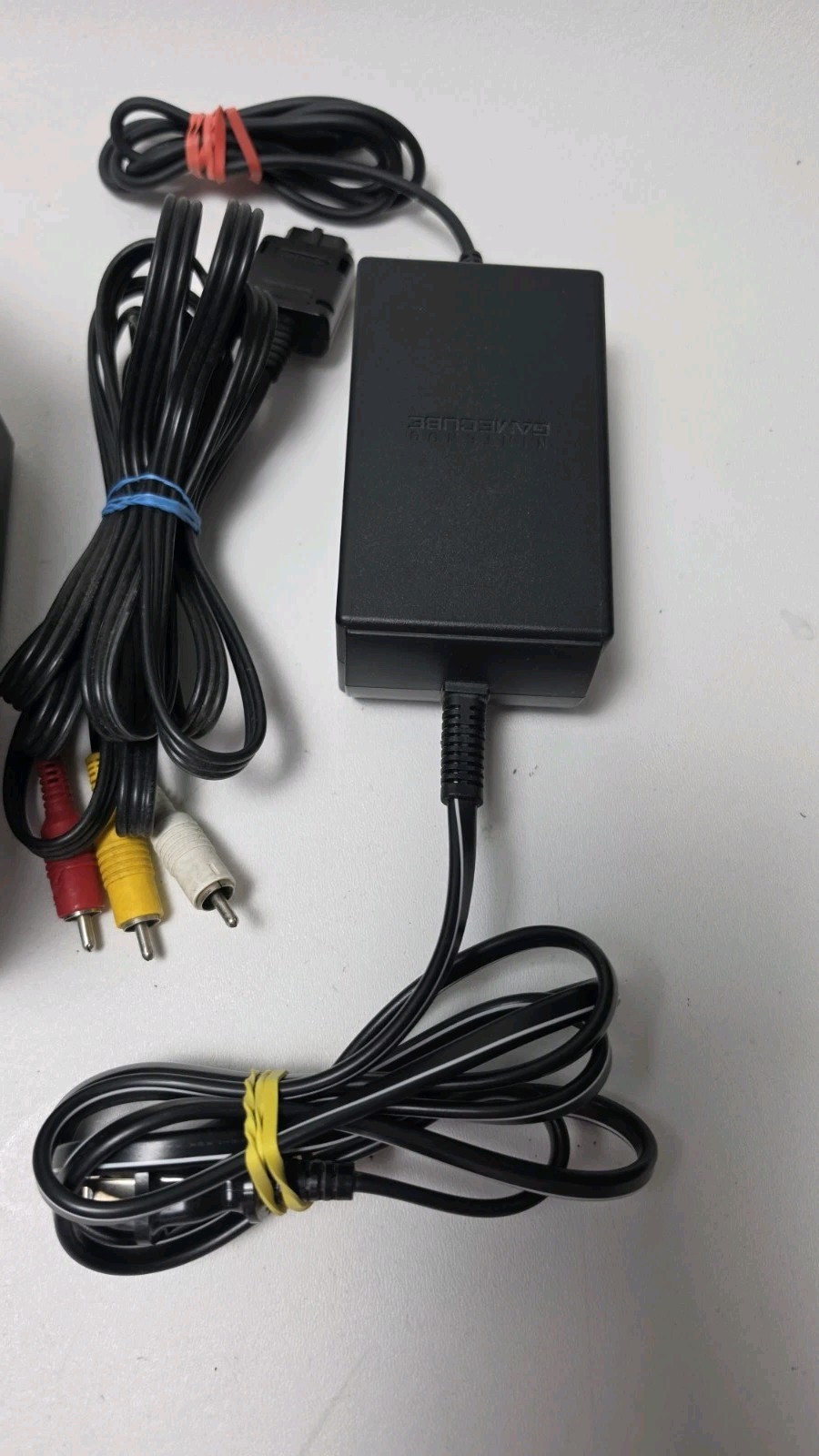 Nintendo GameCube Console DOL-001 Bundle 2 OEM Controllers, AV/Power Digital AV