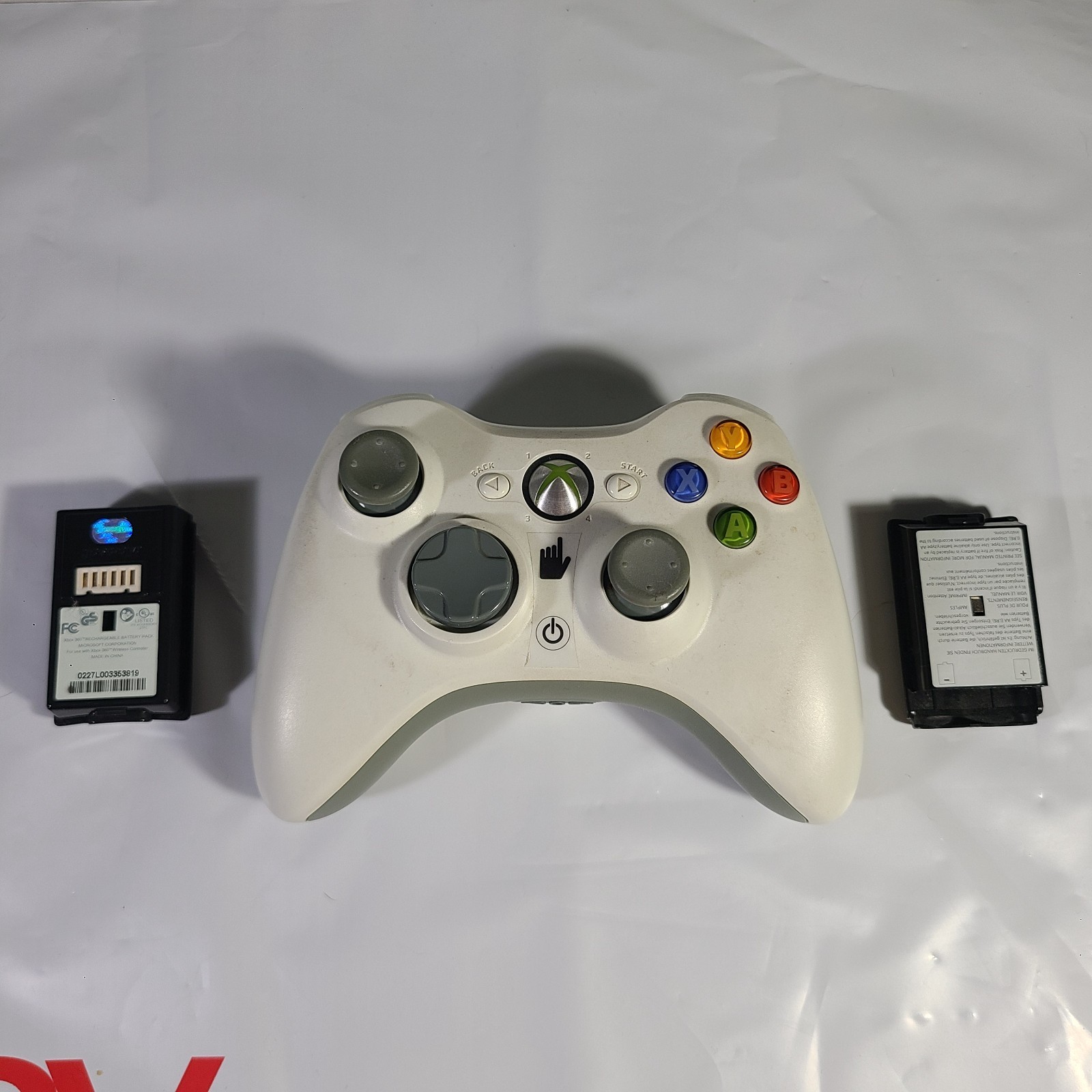 Microsoft Xbox 360 Pro White Console 60GB HDD Tested & Works