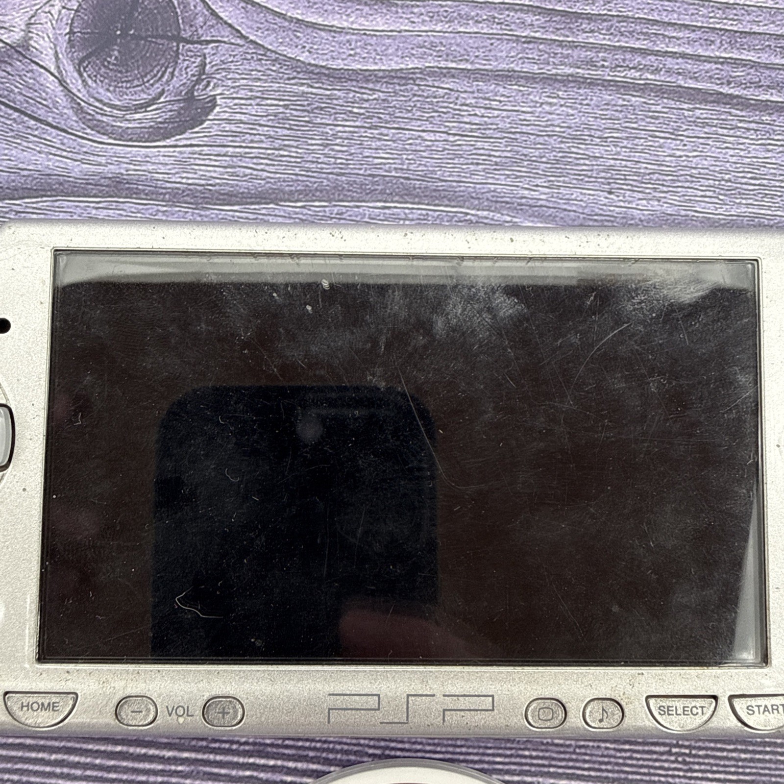 Sony PSP-2001 Slim Console – Silver – FOR PARTS OR REPAIR – UNTESTED- SEE PHOTOS
