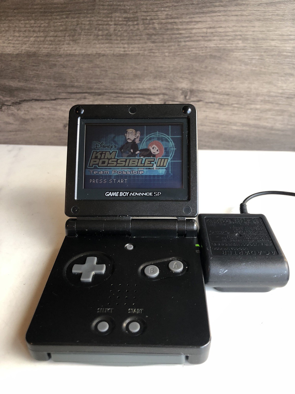NINTENDO GAME BOY ADVANCE SP AGS-001 BLACK HANDHELD CONSOLE – TESTED