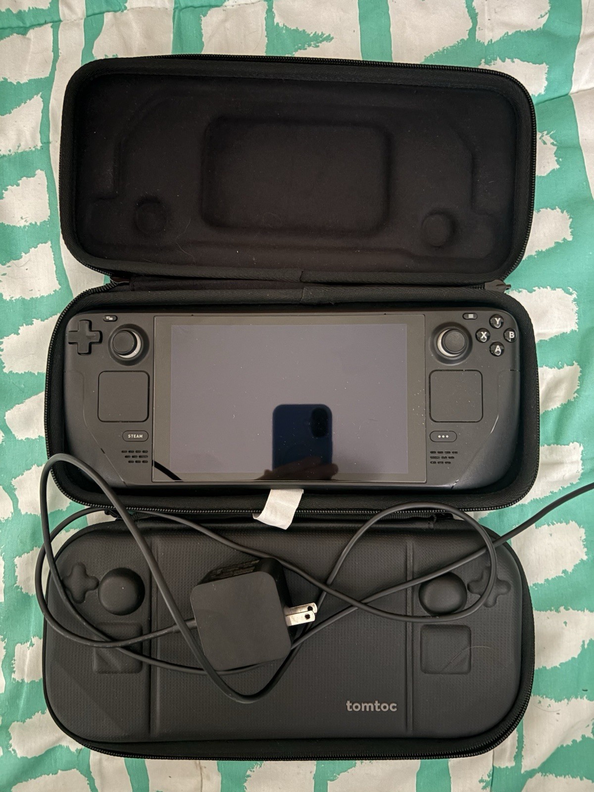 Valve Steam Deck LCD 1TB (upgraded from 256) with Extra Case