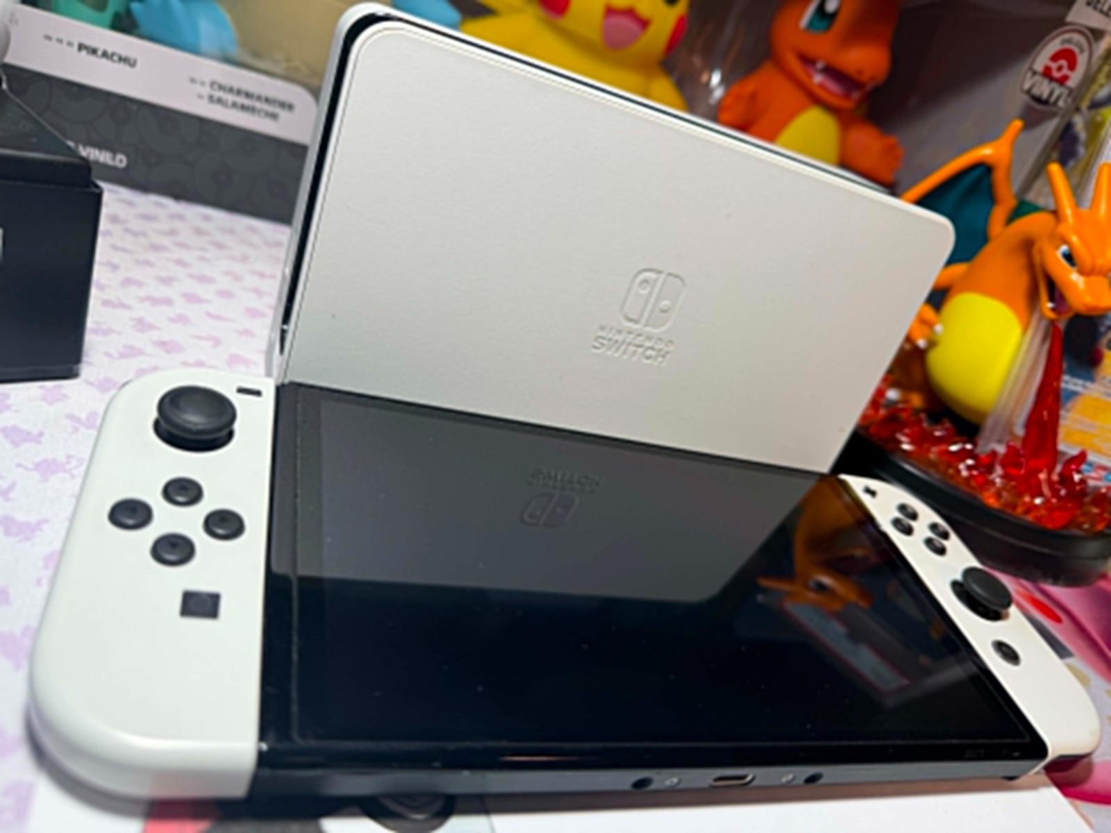 Nintendo Switch OLED Handheld Console – 64GB – Very Nice Shape For Being Used