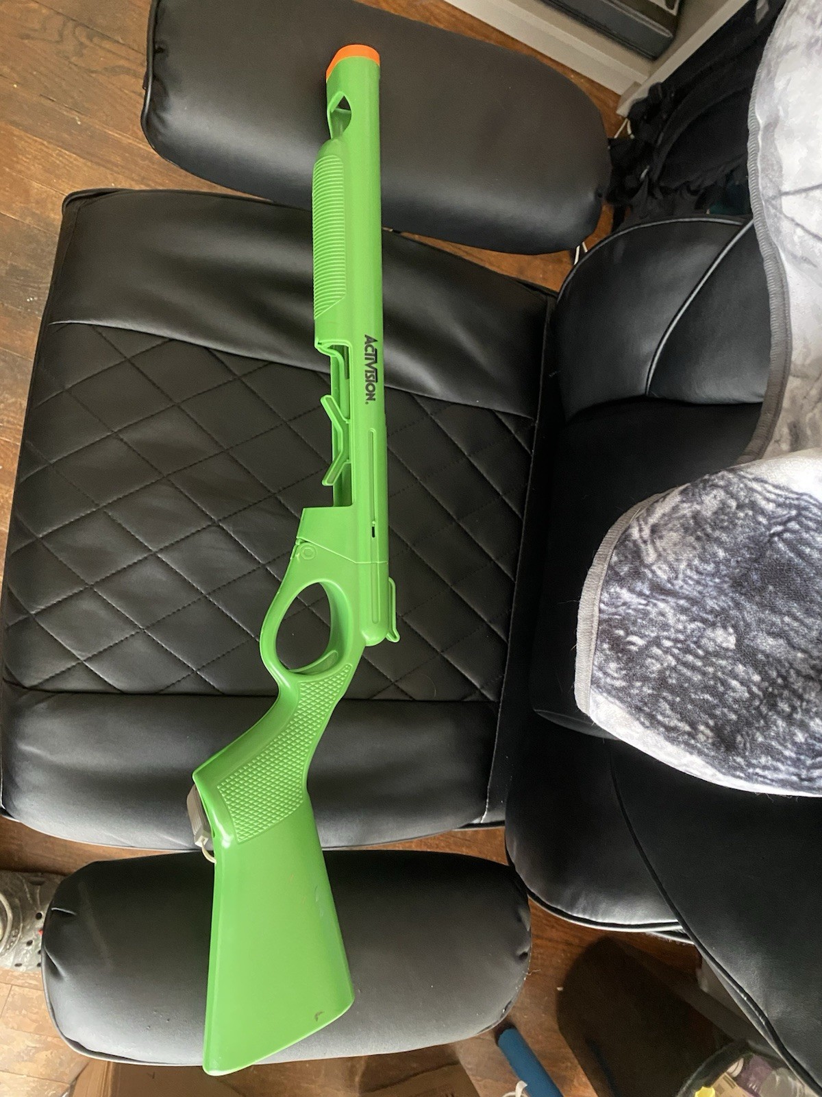 Cabela’s Wii Bundle with 2 Games and Shotgun Controller Attachments Tested