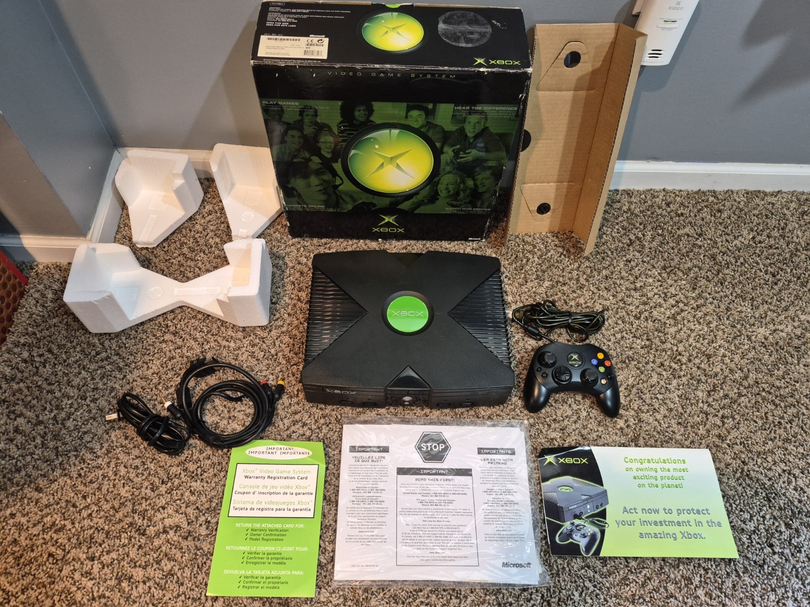 Xbox Original Console 100% Complete in Box CIB Box VERY NICE! TESTED WORKING