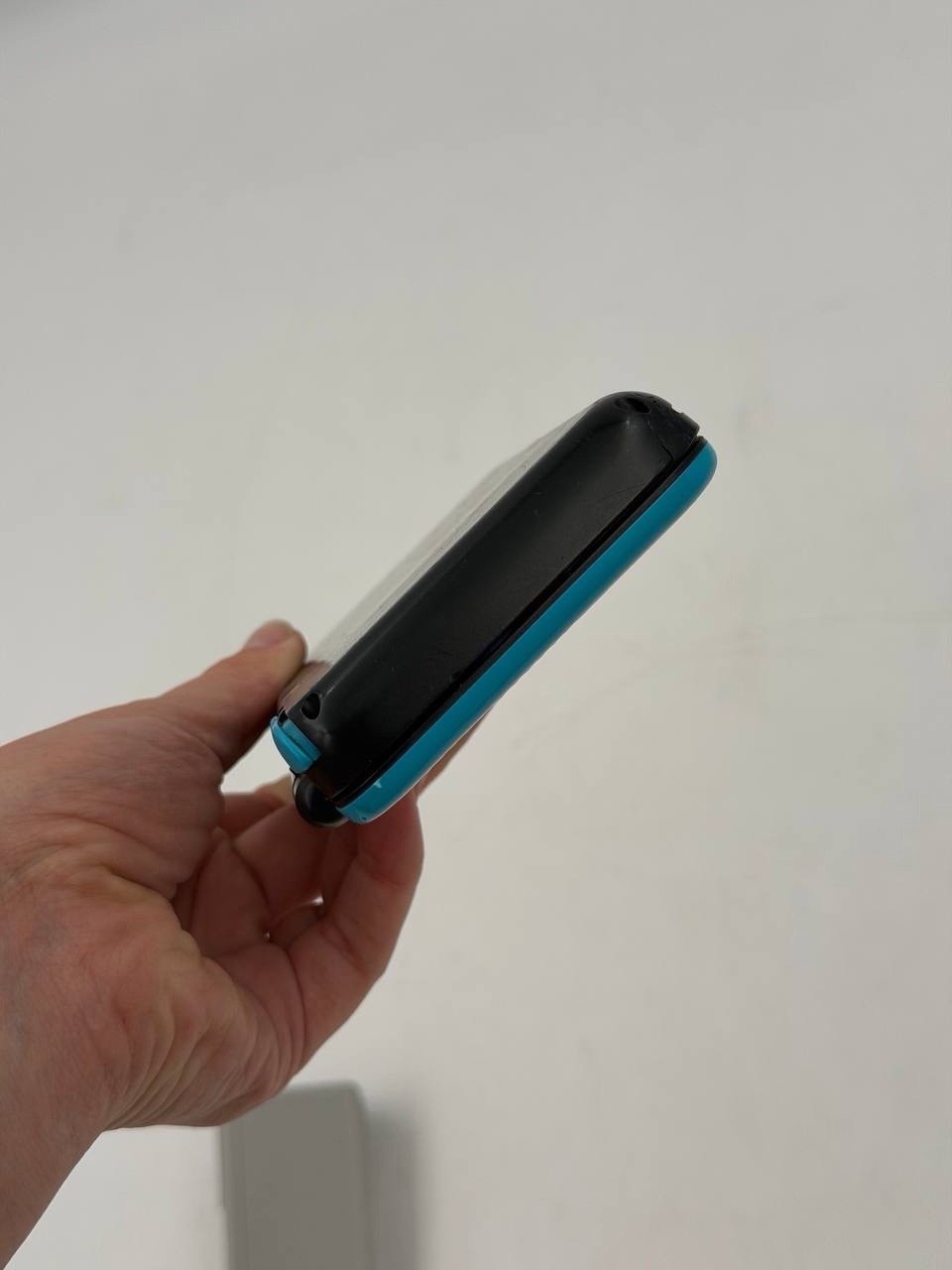 Nintendo New 2DS XL Console Blue Power Light