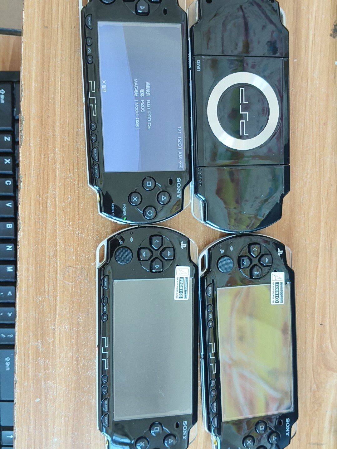 psp2000, black machine, 128g full game.