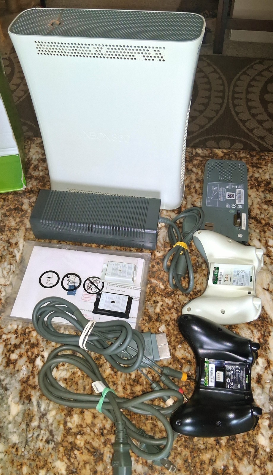 XBOX 360 ARCADE W/ 20GB HD AND 29 GAMES, 2 CONTROLLERS- EXCELLENT QUALITY