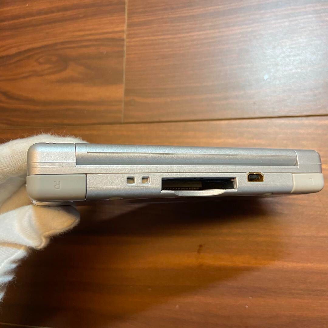 Nintendo DS LITE Gloss Silver 2309 From Japan