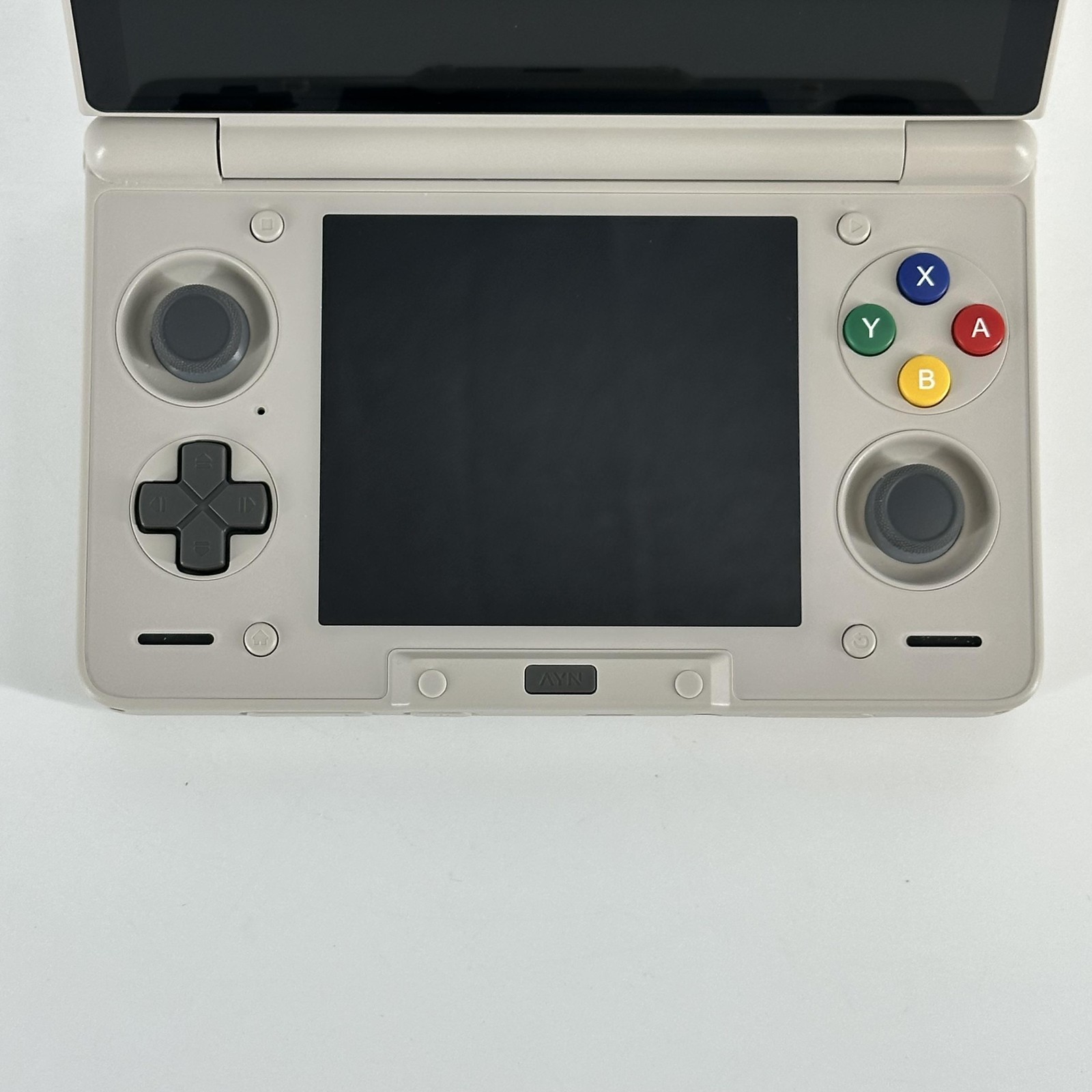 AYN Thor Handheld Console 256GB w/ Charger – Excellent Condition