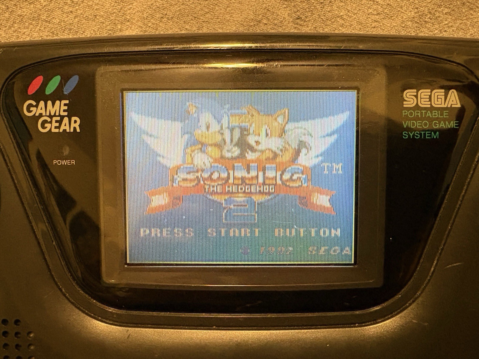 WORKING – SEGA Game Gear Black with Sonic the Hedgehog 2 (READ DESCRIPTION)