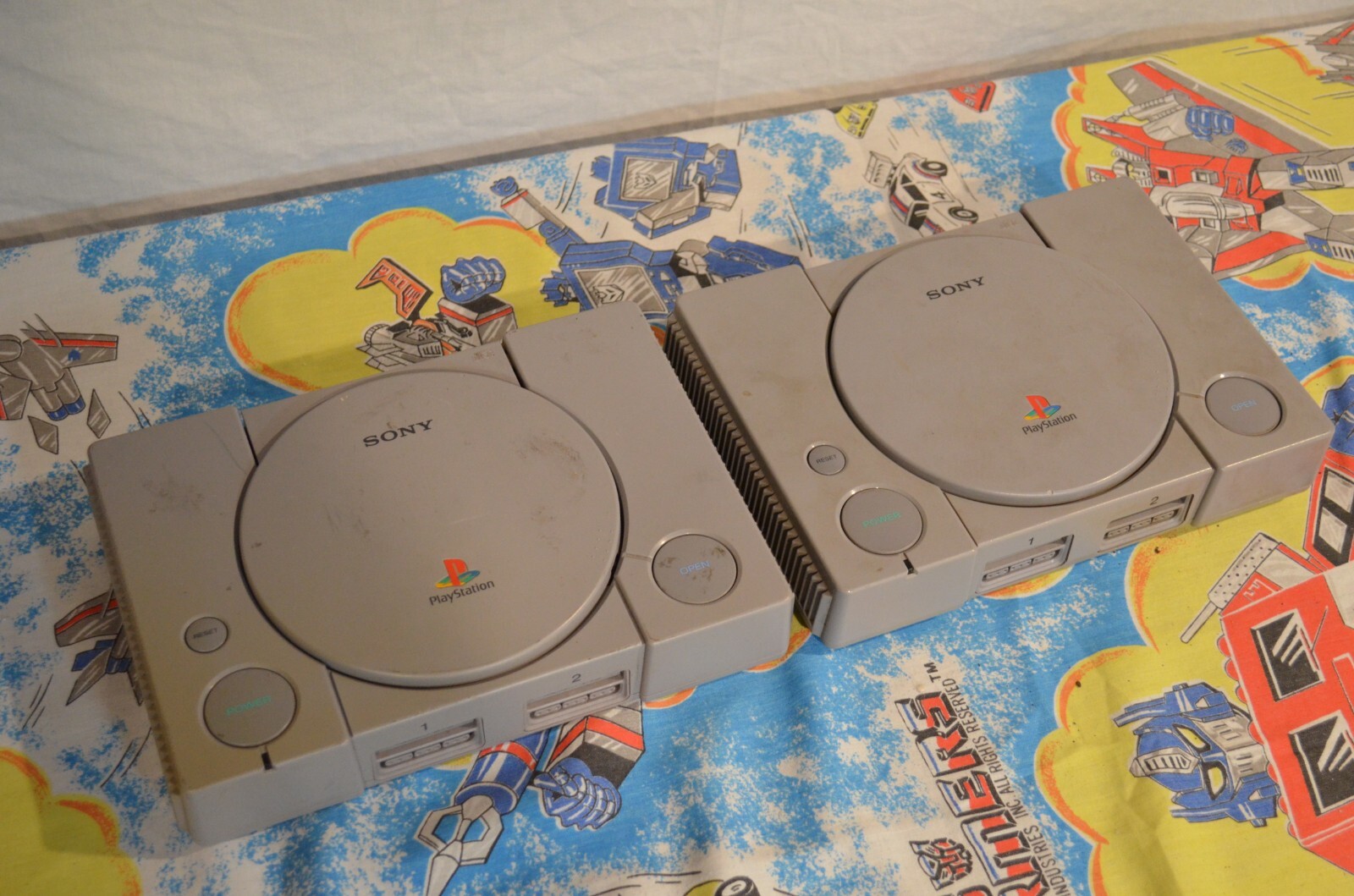 SONY PLAYSTATION 1 PS1 OEM Original CONSOLE only x2 – FOR PARTS OR REPAIR Lot R