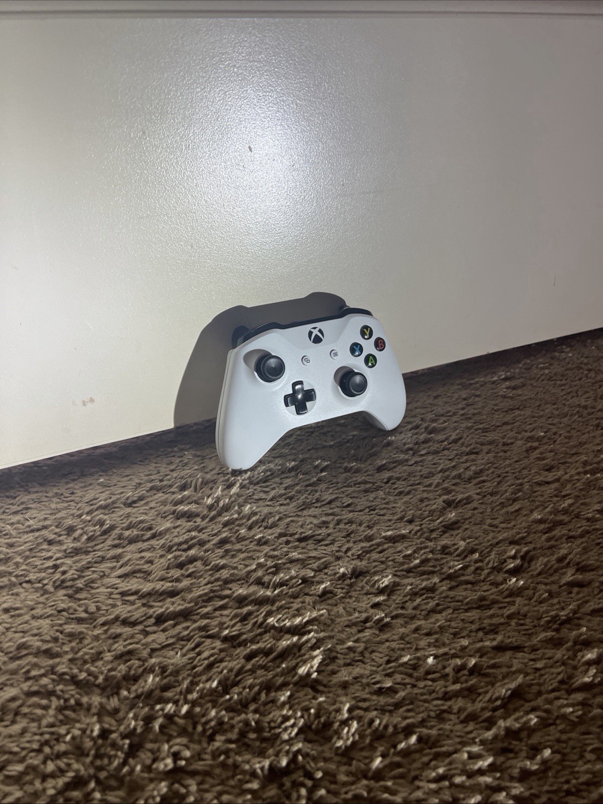 Microsoft Xbox One S 780GB 4K UHD White Console w/ White Wireless Controller