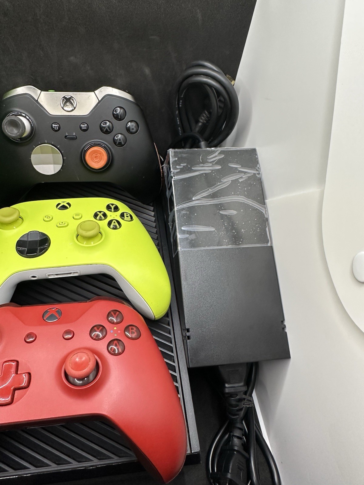 Xbox One 500GB Bundle 3 Controllers 10 Games Elite Controller Tested Working