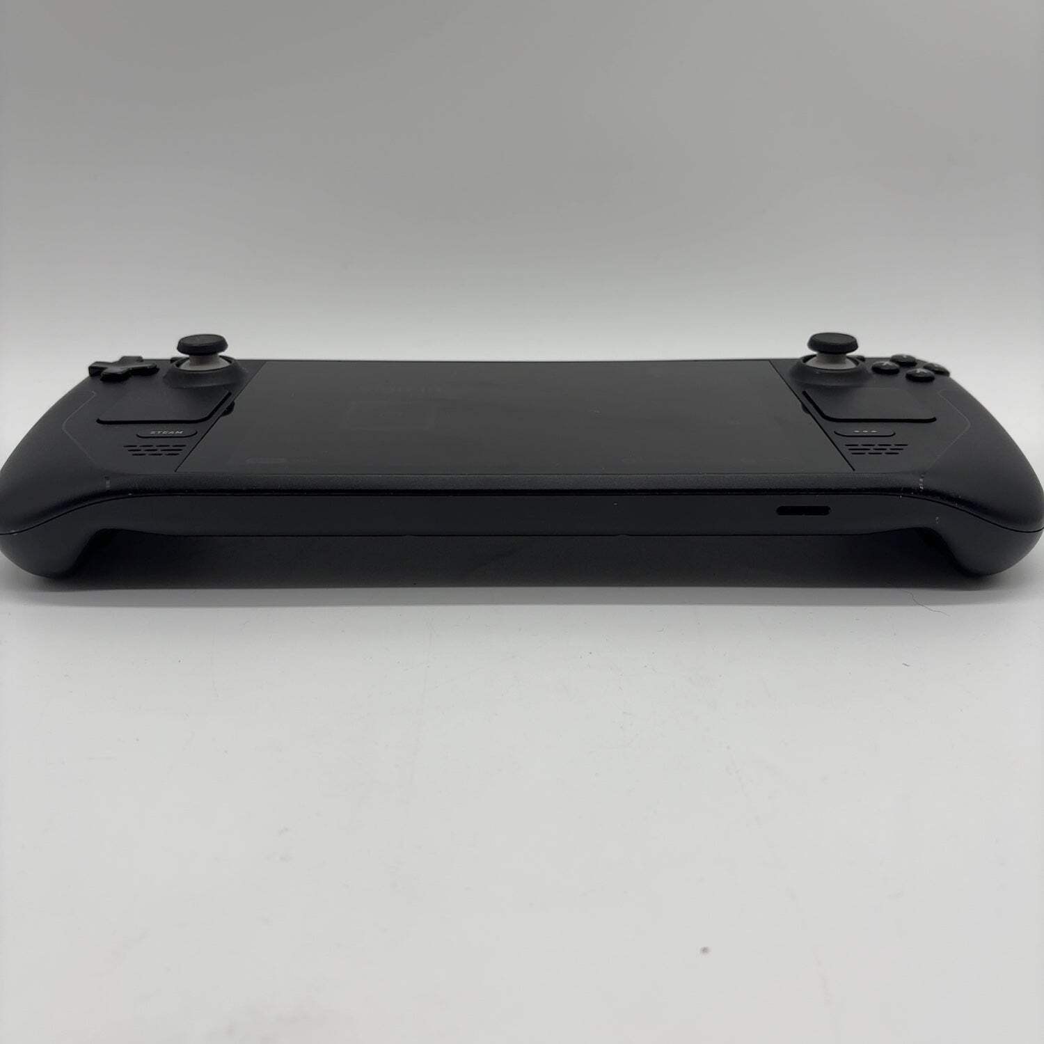 Valve Steam Deck 7″ AMD 7nm Ryzen APU 16GB RAM 256GB Black 1010