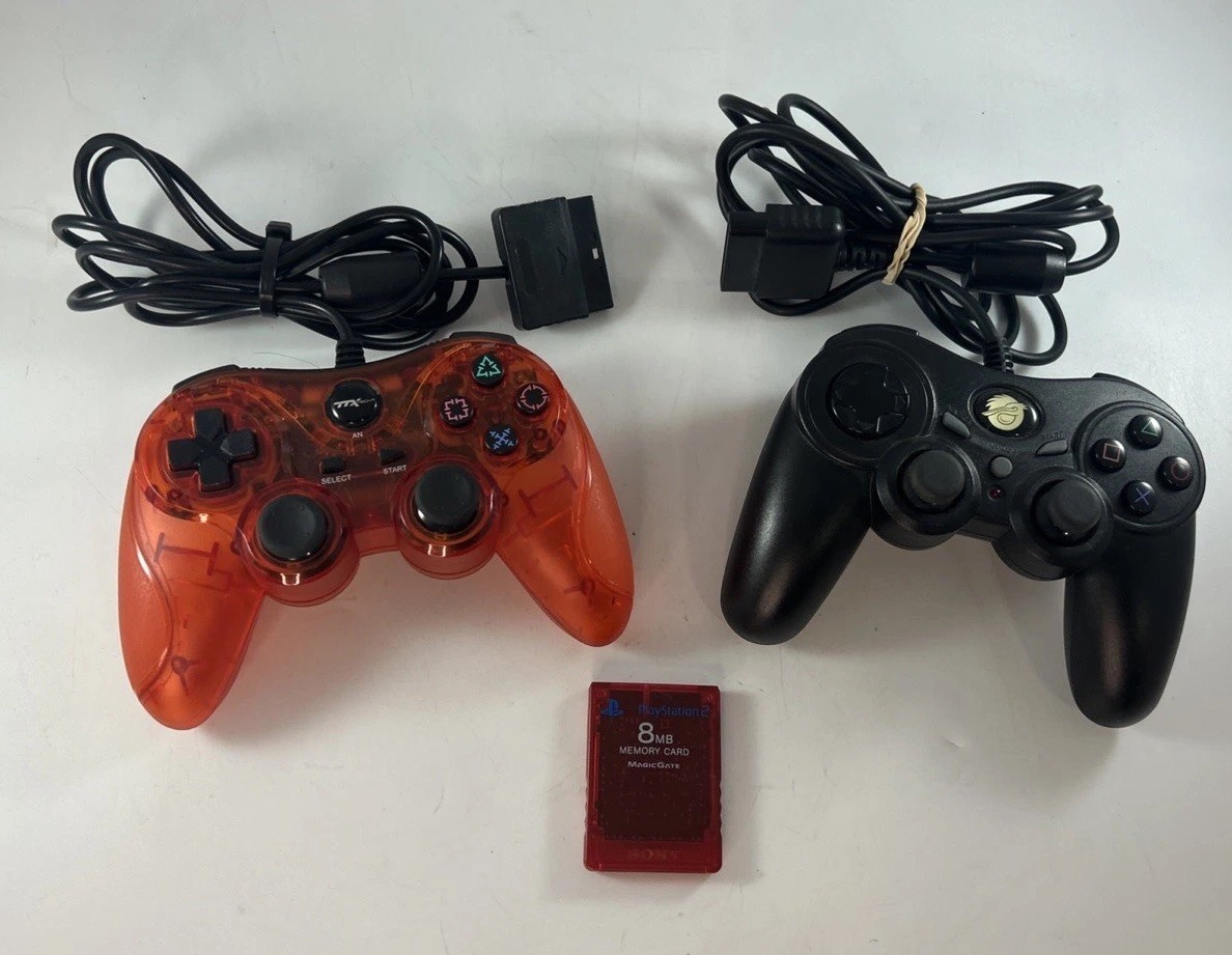 Sony PlayStation 2 PS2 Fat Console Bundle SCPH-30001 2 Controllers Game Memory