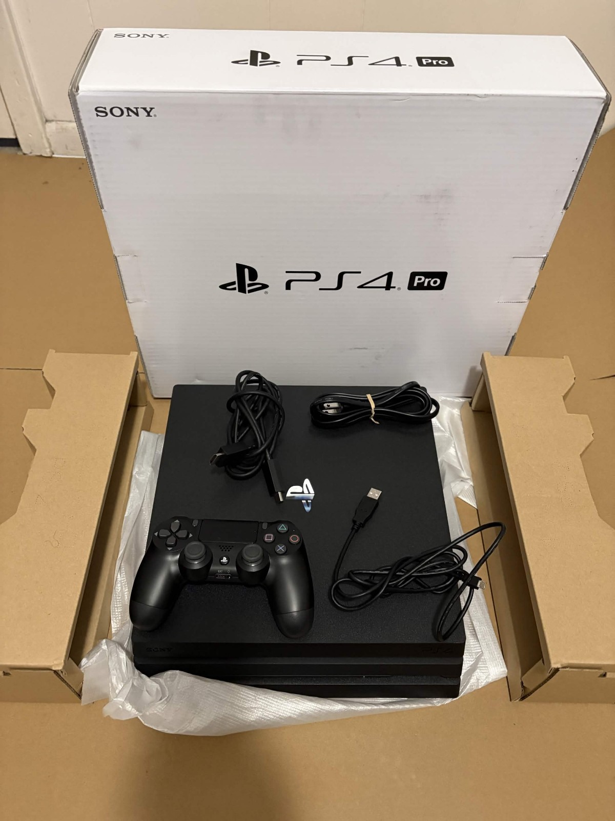 Low Firmware PS4 Pro 1TB CUH 7215-B Console Pre owned- Comes With Cables
