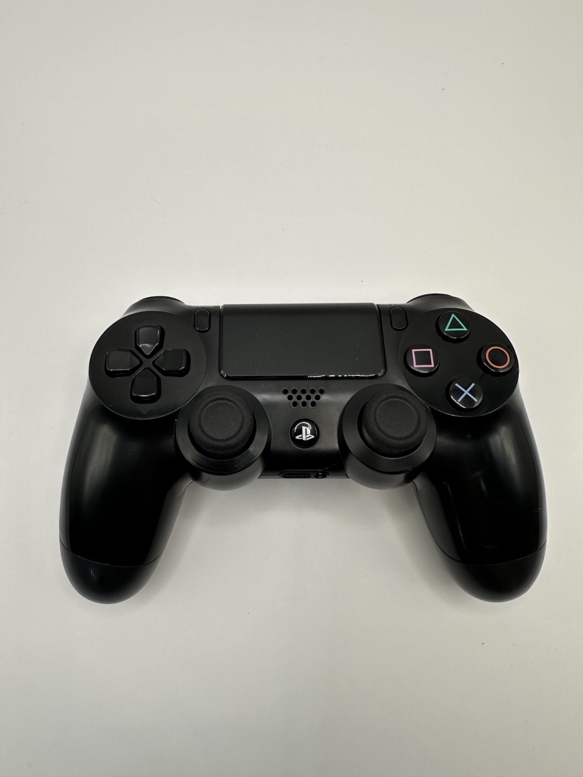 Sony PlayStation 4 Slim 500GB-CUH-2215B-Cleaned-Tested-2 Games-Controller