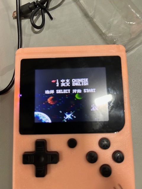 RETRO FC GAMEBOX GAME BOX PLUS- HAND HELD GAME SYSTEM 400 GAMES – PINK