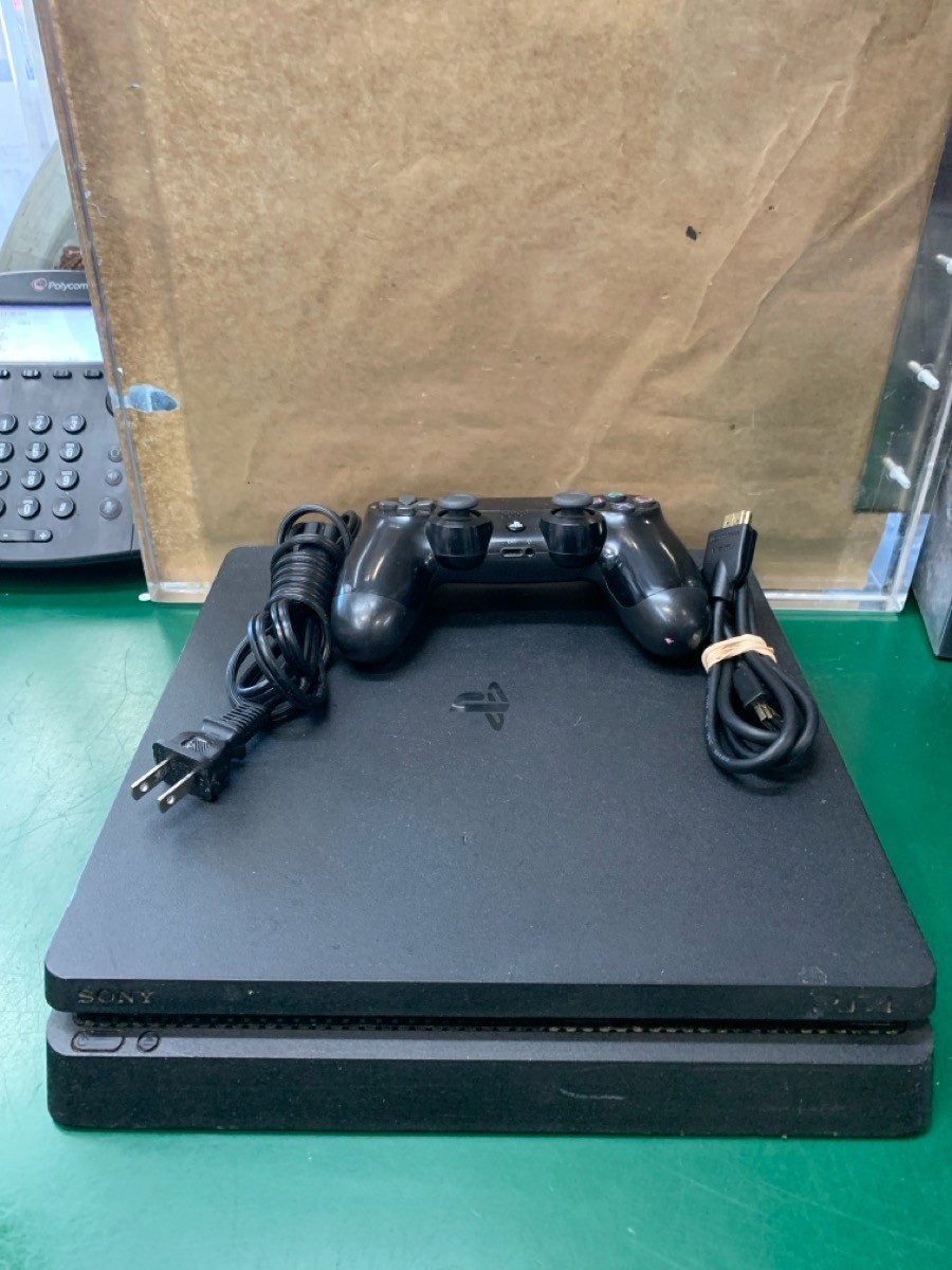 Sony PlayStation 4 Slim 1TB Black CUH-2115B (E10050517)