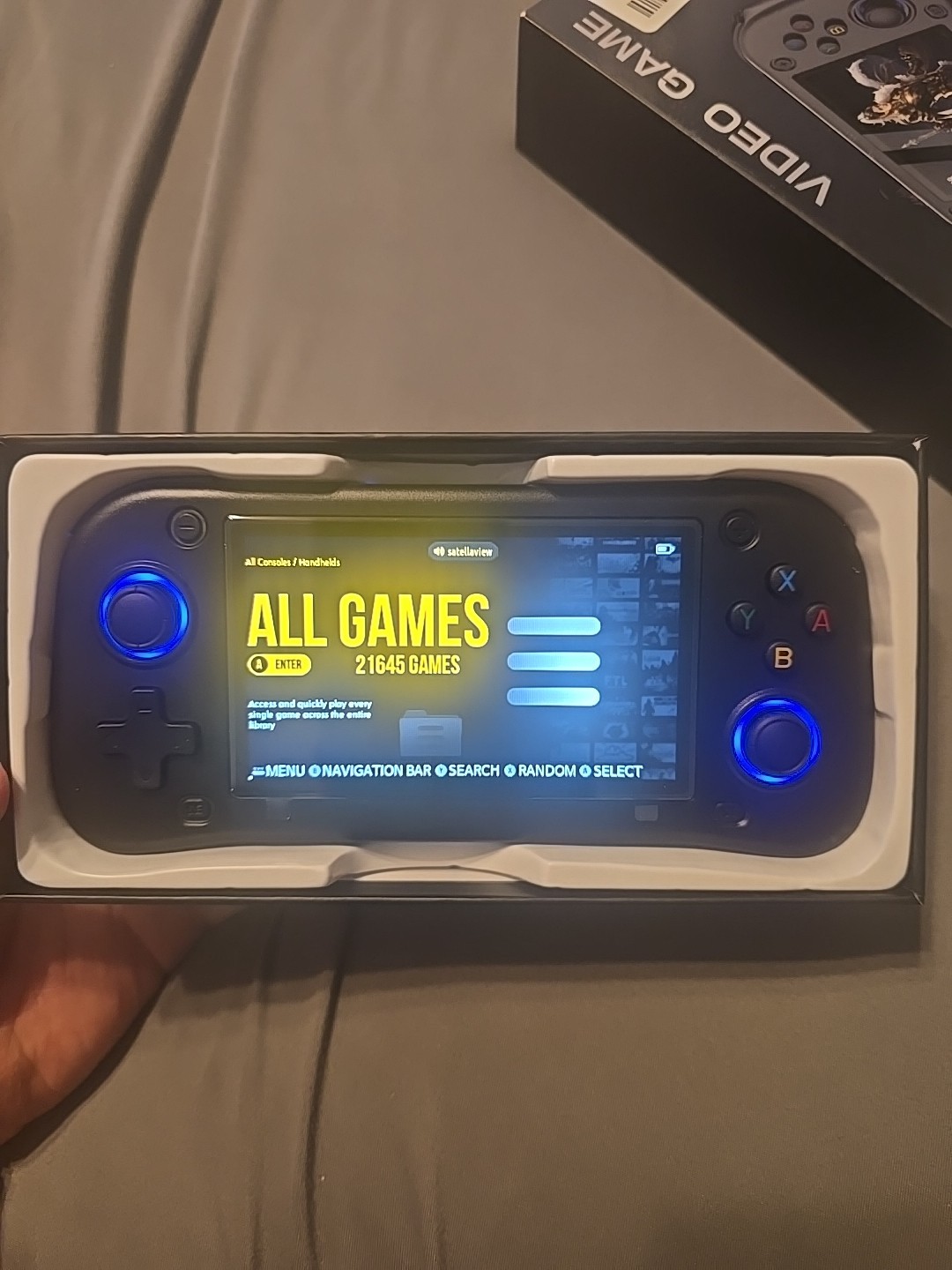 G28 Retro Gaming Handheld With 64 Gig SD Card 4.3″ IPS Screen And Hdmi Output