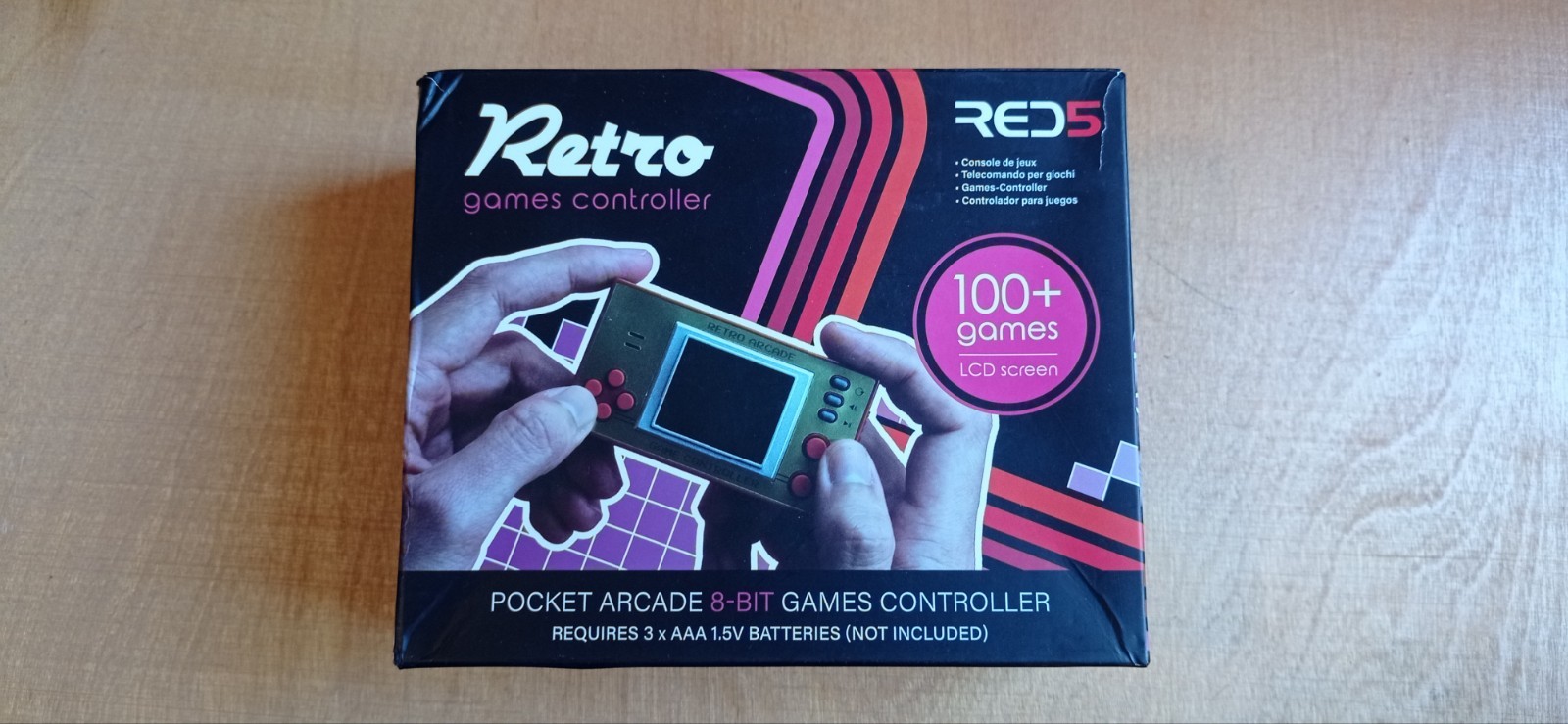 Retro 8-Bit Handheld Console RED5 150 Games Color Screen