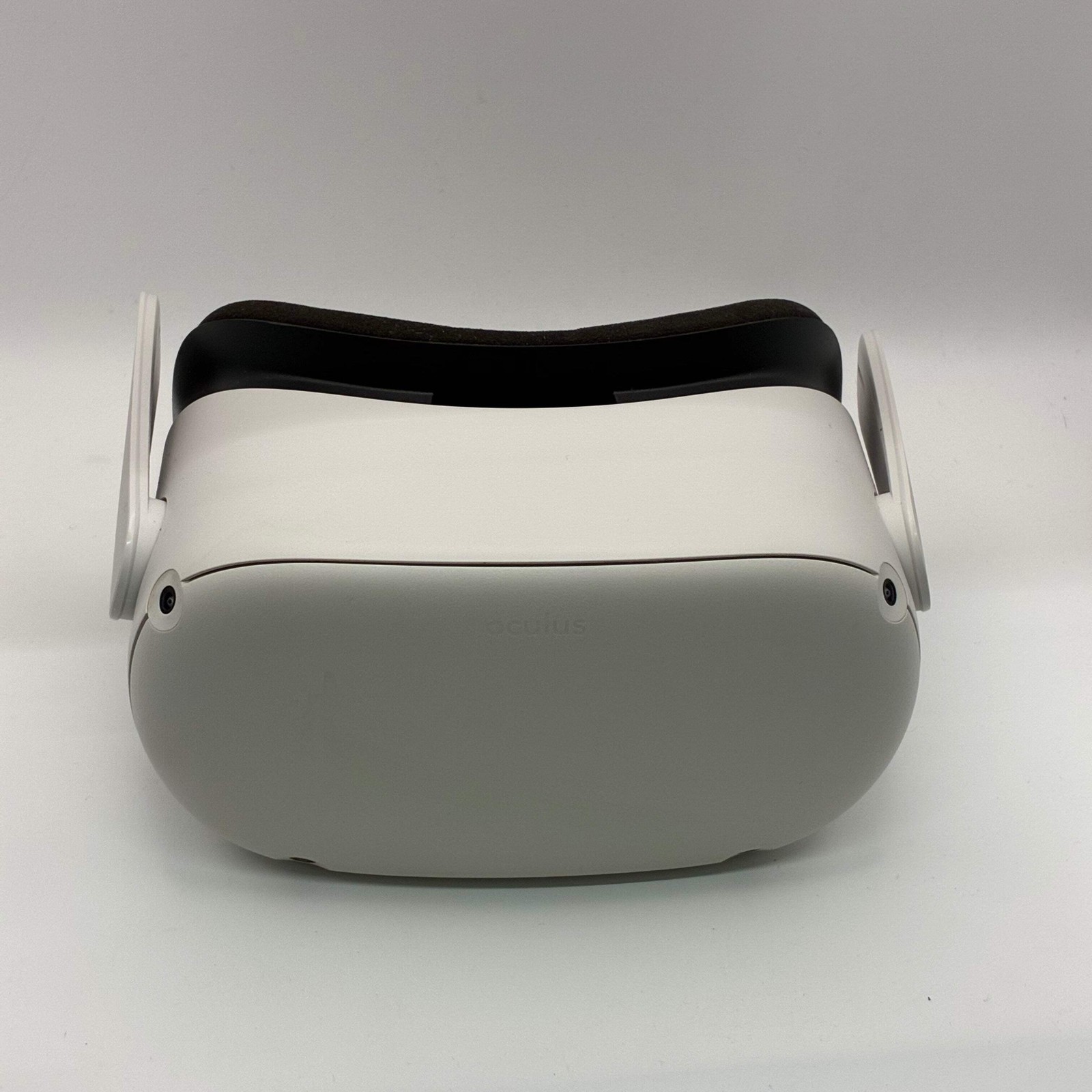 Meta Quest 2 KW49CM 128GB White VR Headset W/ Controllers – Used B