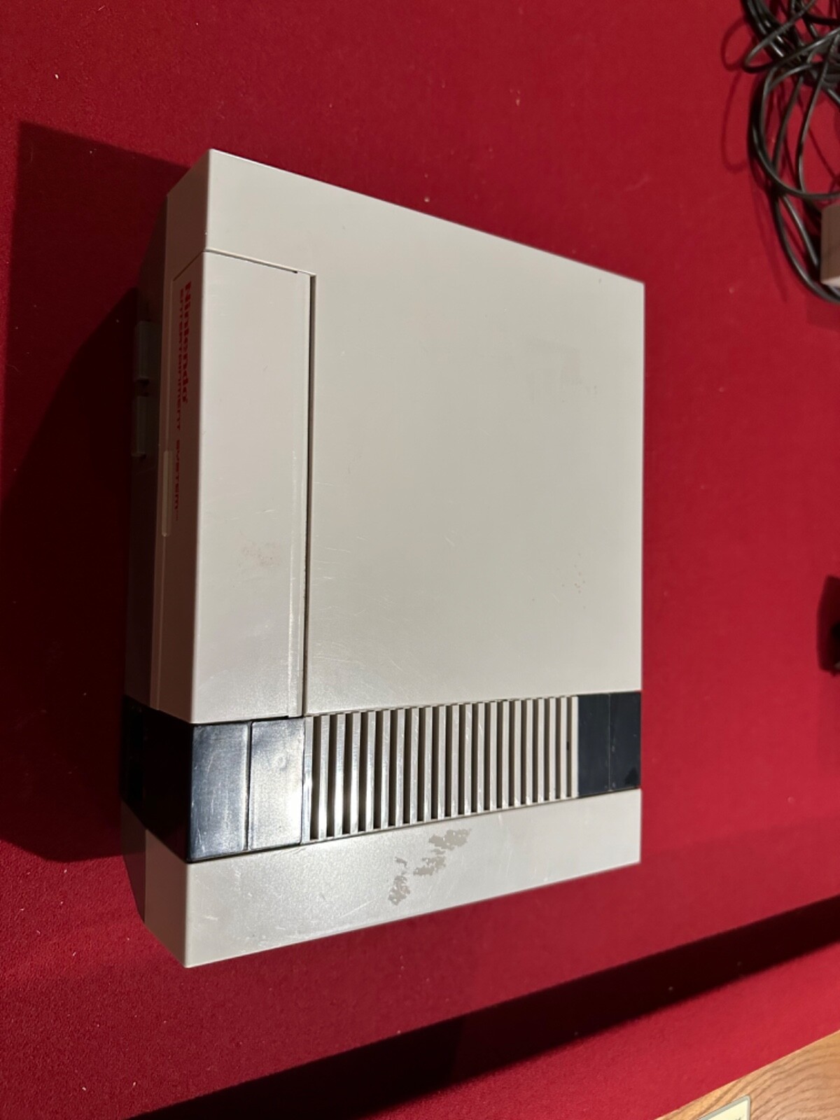 Nintendo NES Action Set Home Console – White/ Gray with manual and all cables