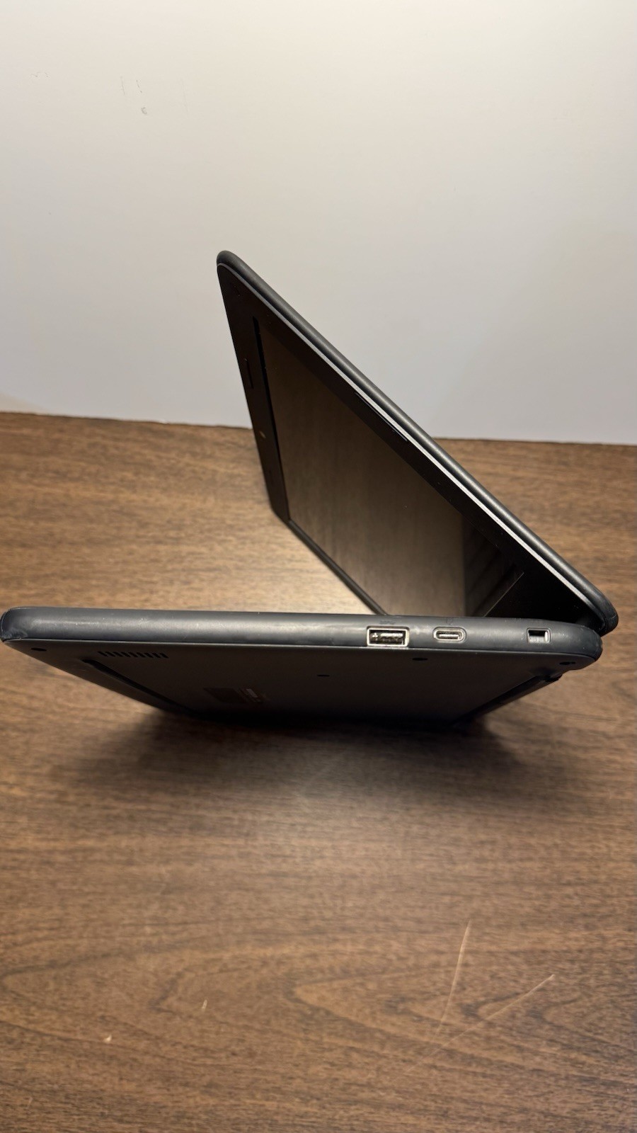 Plug & Play Retro Gaming Laptop | Plays 18+ Consoles | 11.6” HD Display | 3lbs