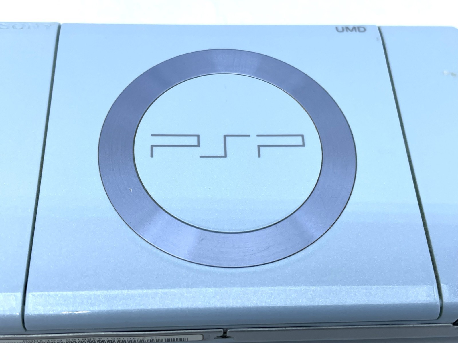 Near MINT SONY PSP-2000 Console Felicia Blue Charger & New Battery & Soft Case