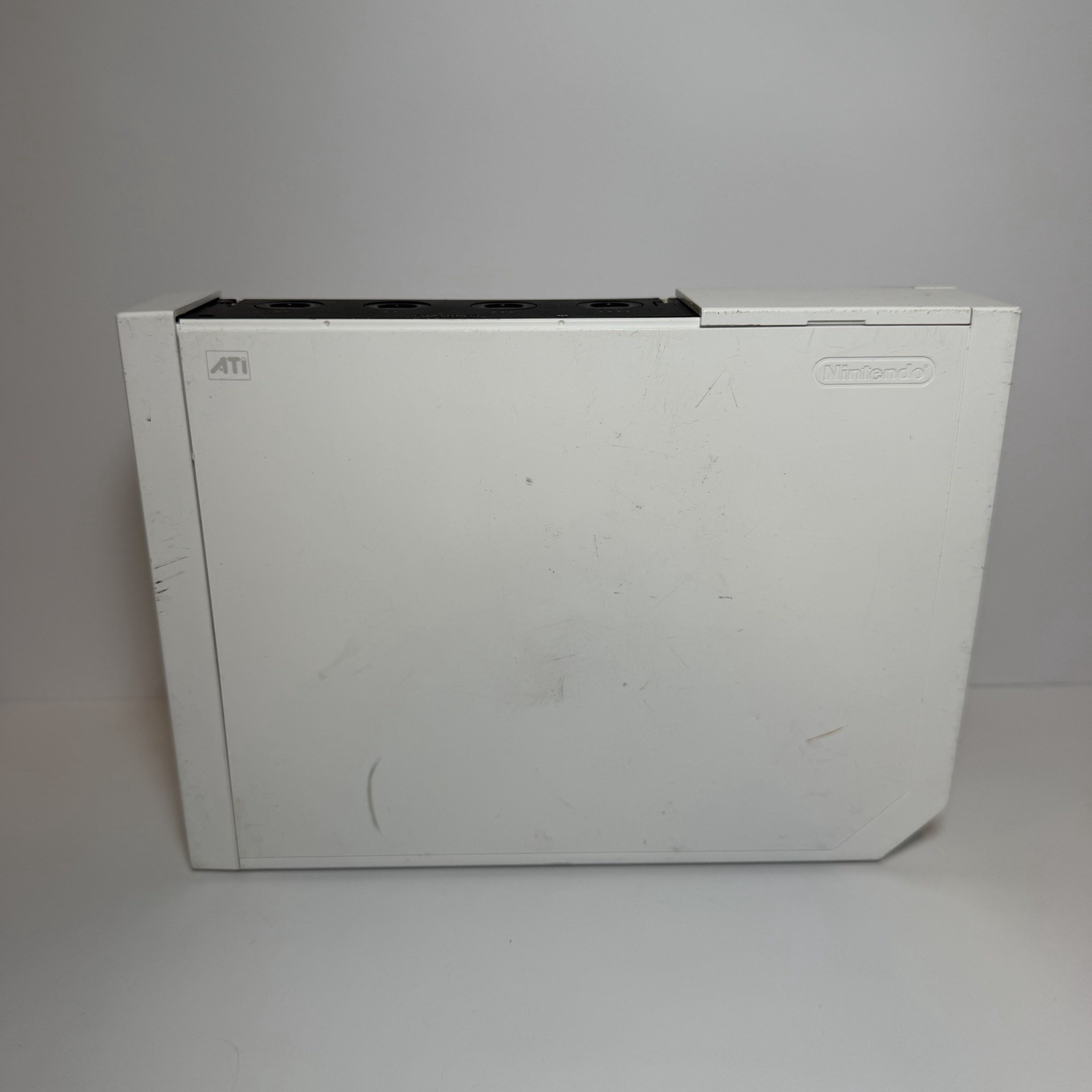 Nintendo Wii Video Game Console Only System RVL-001 White For Parts Or Repair