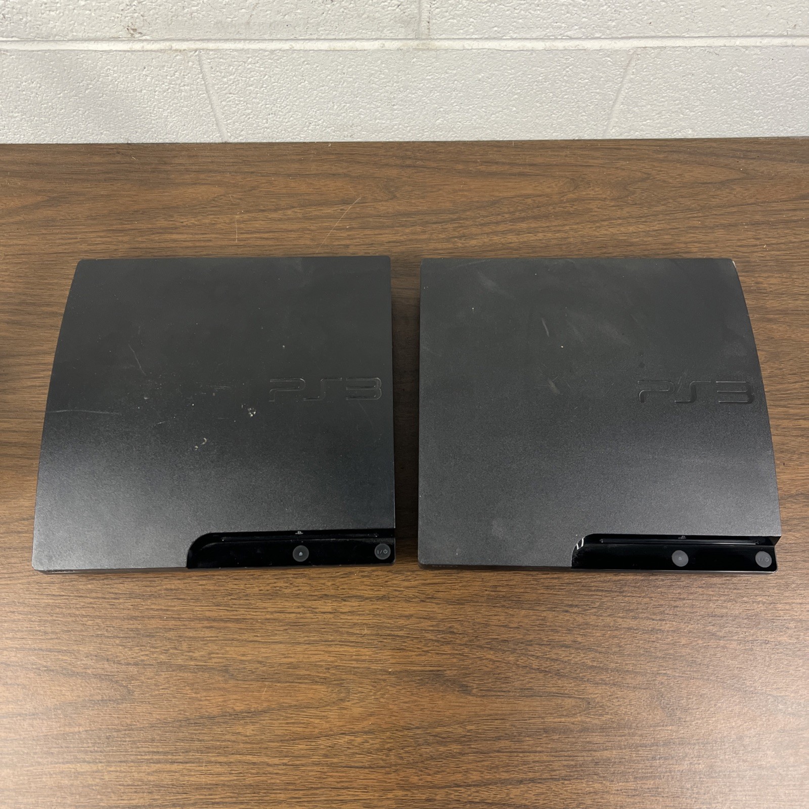 Lot Of 2 Broken Sony PlayStation 3 PS3 Slim CECH-3001 Consoles For Parts/Repair