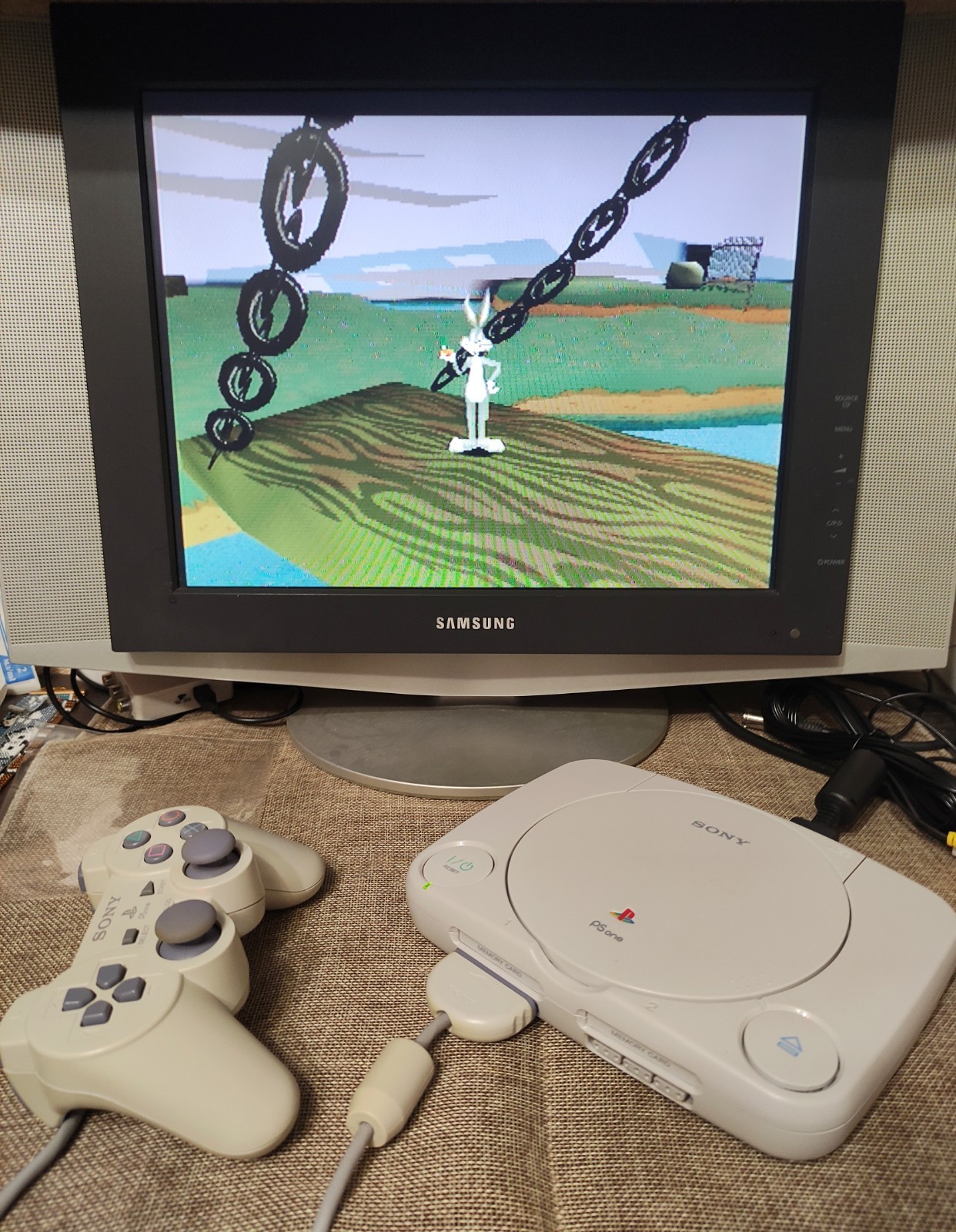 Sony Playstation 1 ps one SCPH-102 psone plays discs from all regions