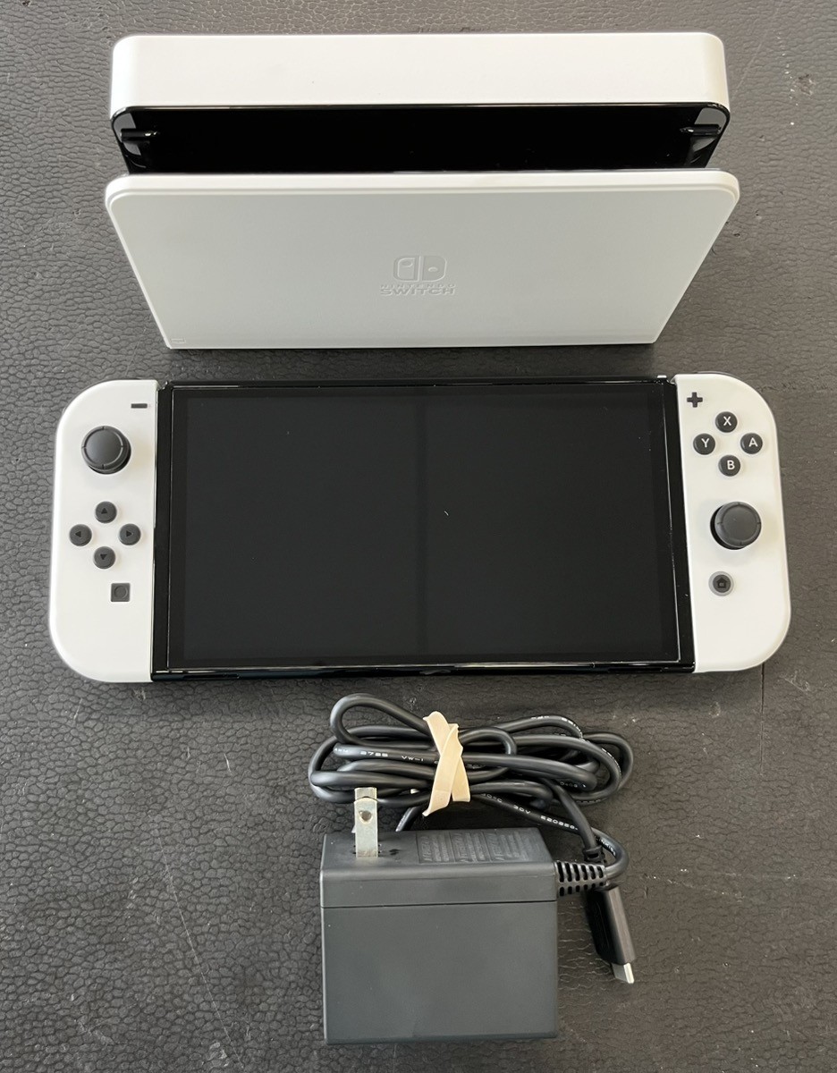 Nintendo Switch White OLED Handheld Console (HEG-001) (PD4057624)