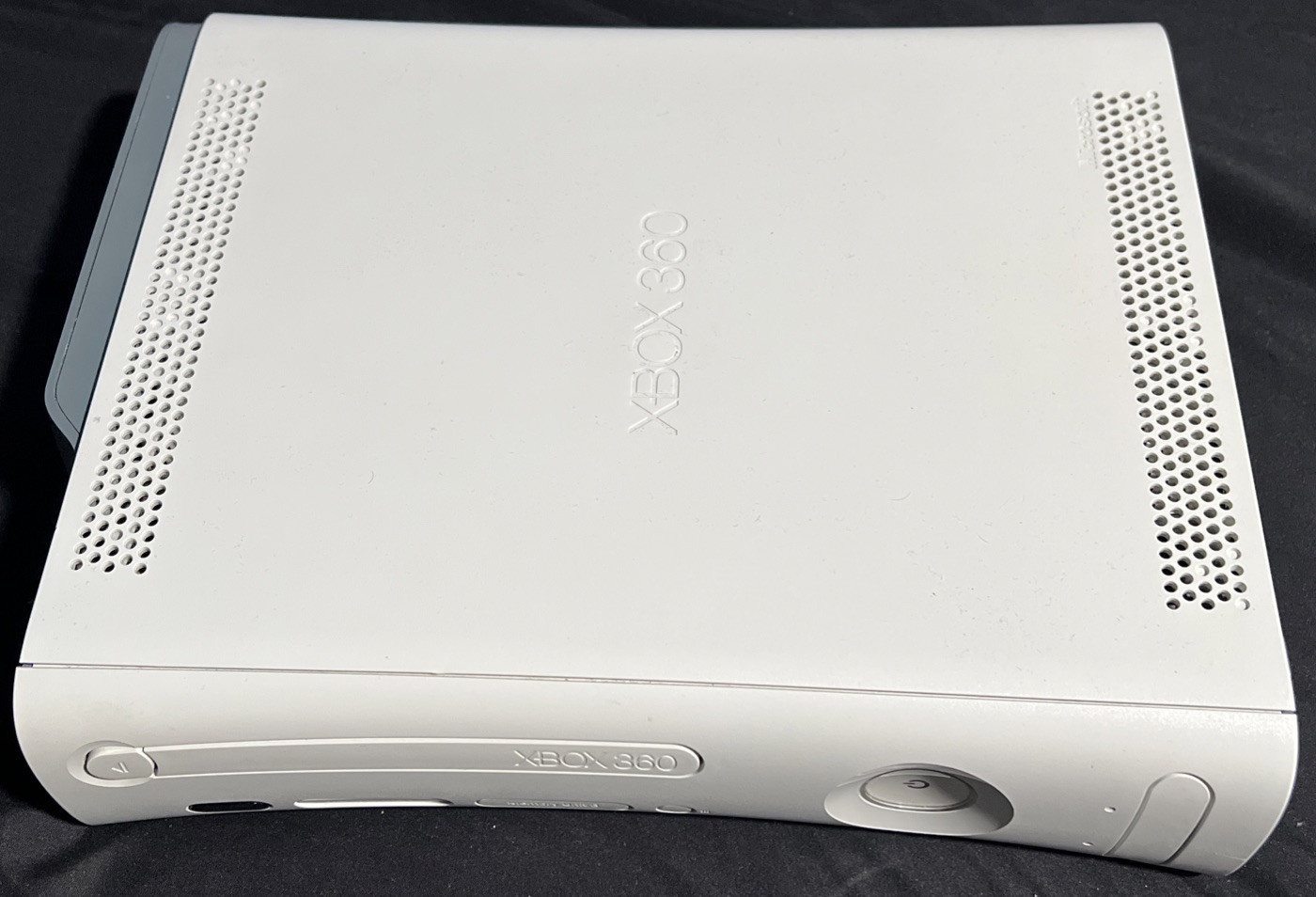 Microsoft Xbox 360 Core Matte White – 2008