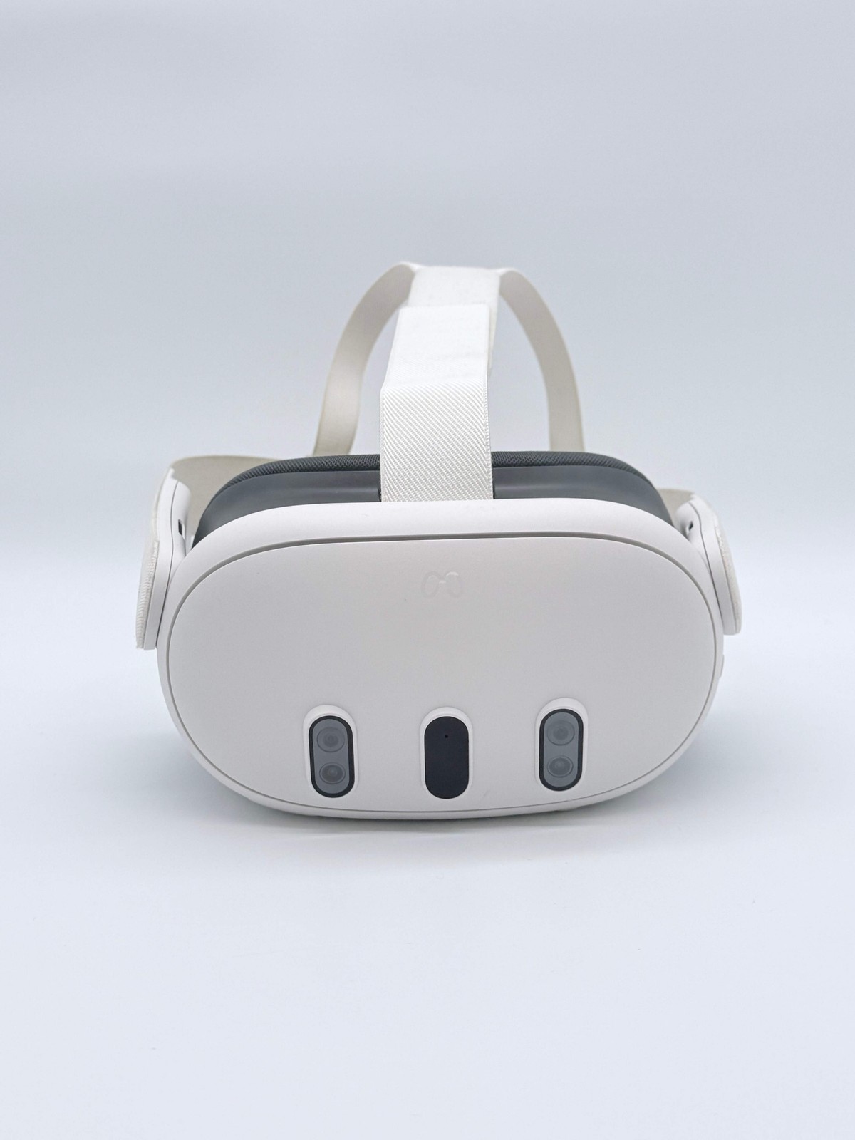 Meta Oculus Quest 3 S3A 512GB White VR Headset 2 Controllers