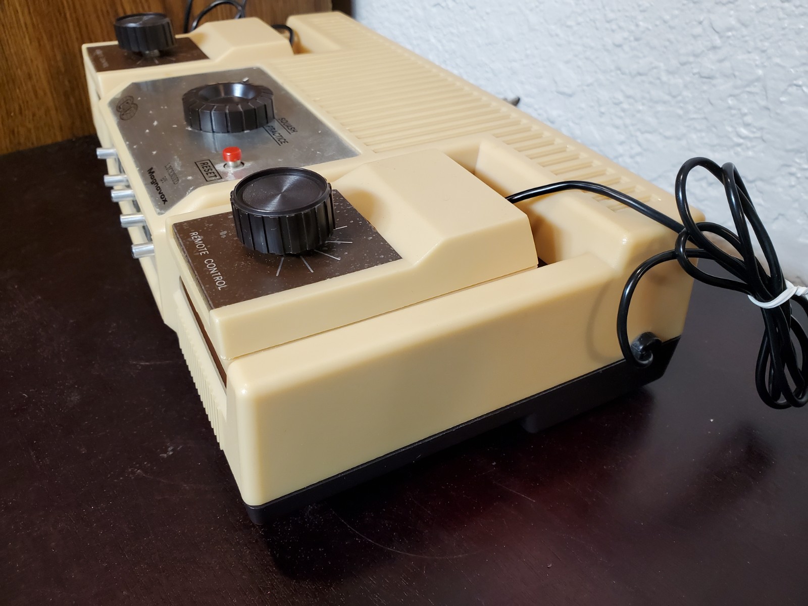 Magnavox E & P EP800 VINTAGE Electronic Video Game 1977, 4 modes, TESTED GOOD